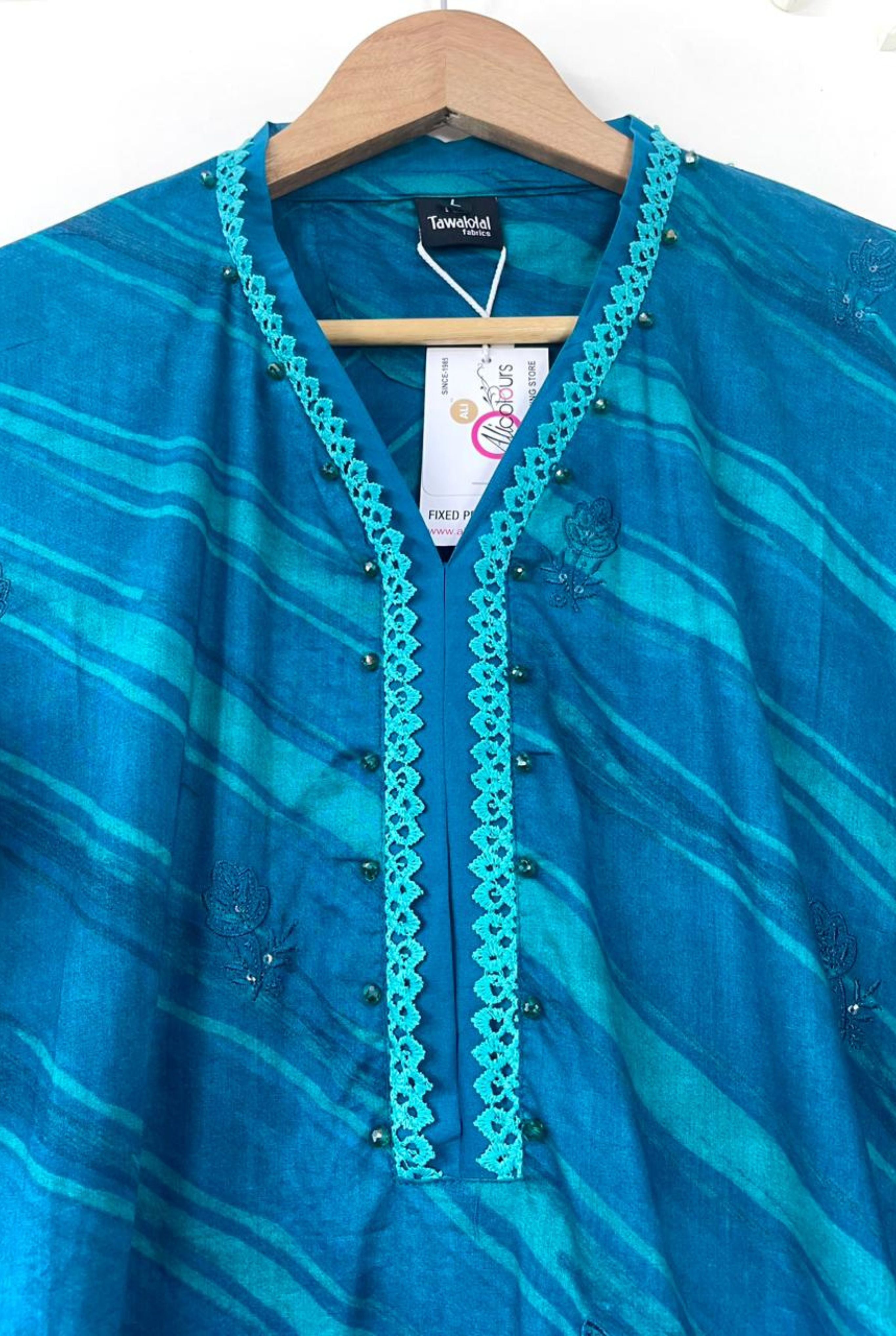 𝗧𝗶𝗺𝗲𝗹𝗲𝘀𝘀 𝗙𝗹𝗼𝗿𝗮𝗹 𝗘𝗻𝘀𝗲𝗺𝗯𝗹𝗲 | 𝟵𝟱𝟬𝟭