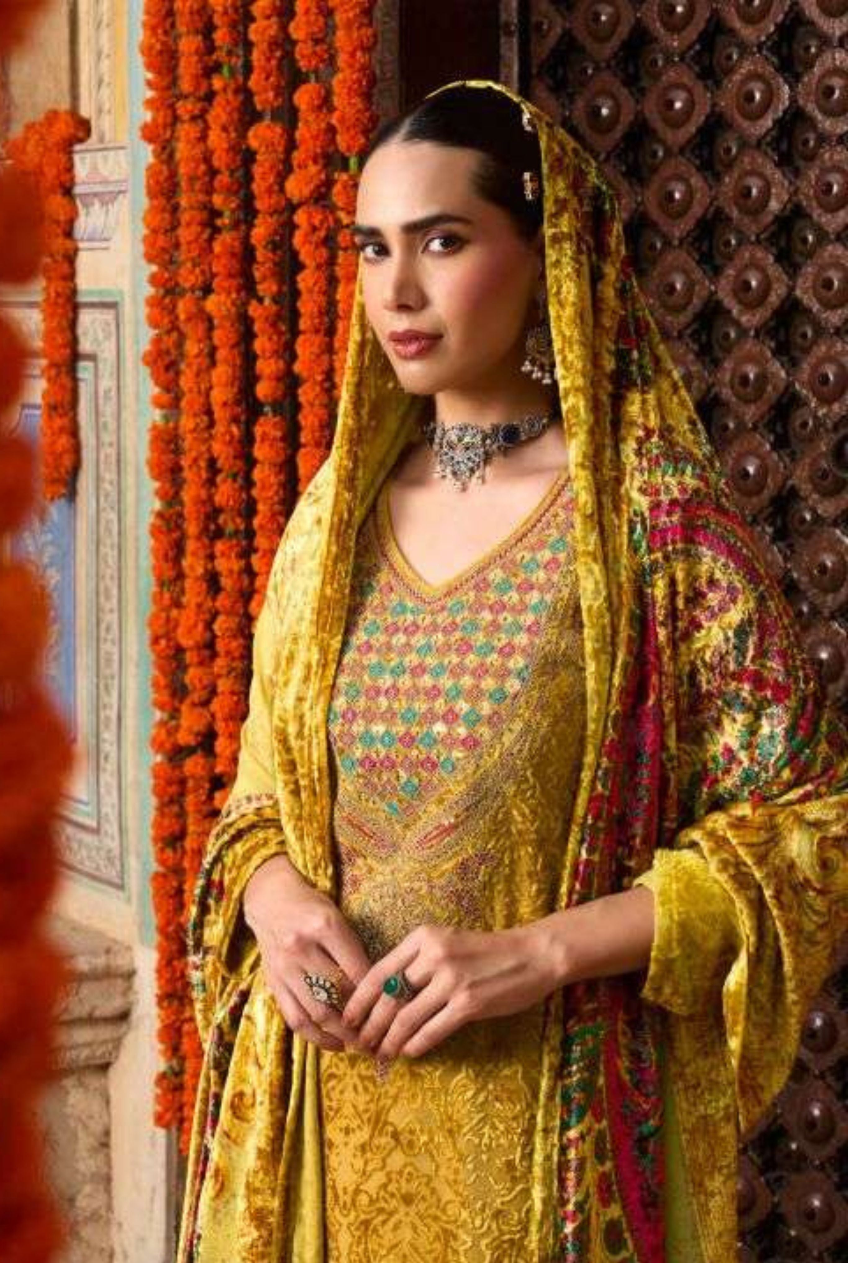 𝗩𝗲𝗹𝘃𝗲𝘁 𝗧𝗿𝗮𝗱𝗶𝘁𝗶𝗼𝗻𝗮𝗹 𝗦𝗲𝘁 | 𝟮𝟮𝟬𝟭