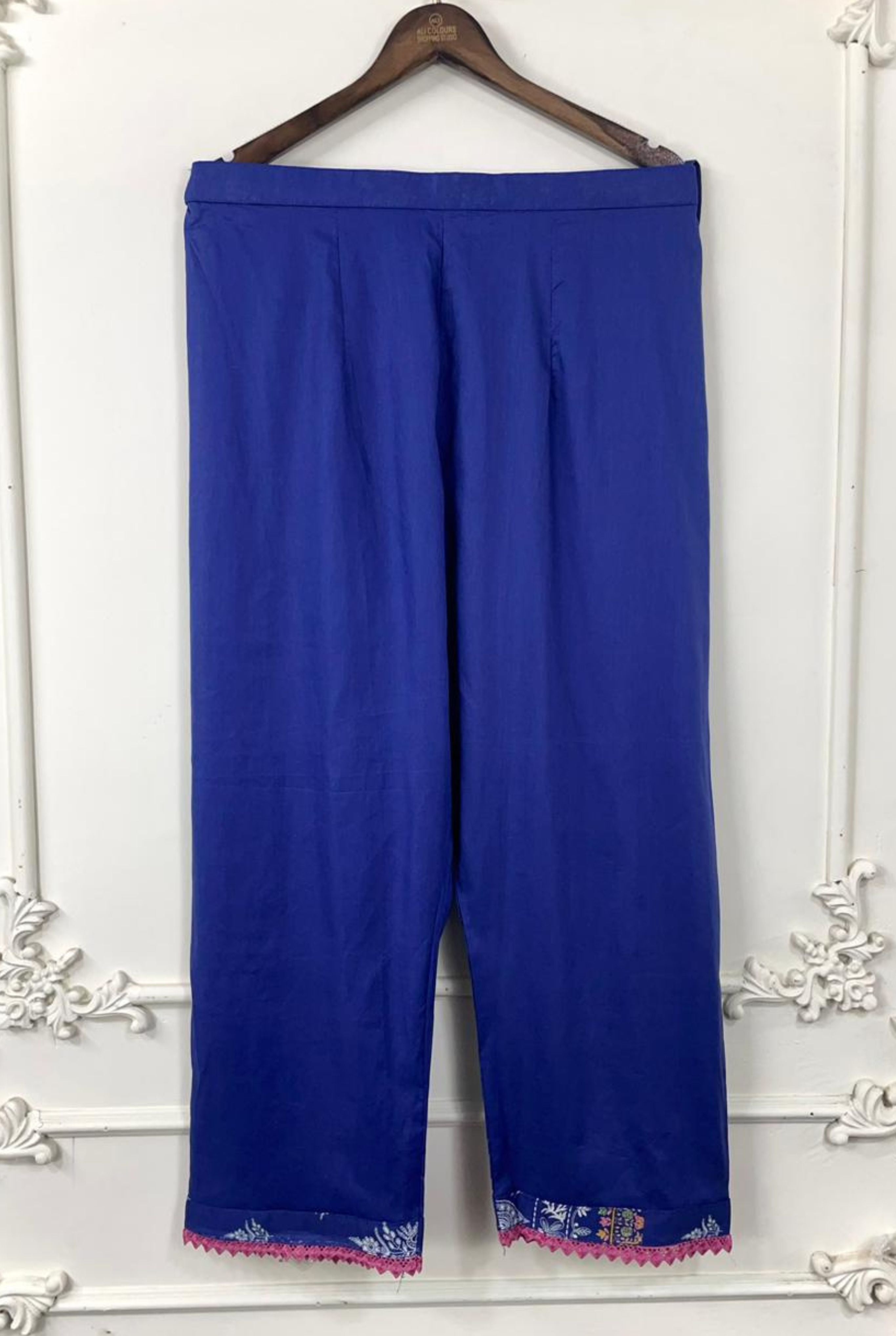 𝗖𝗹𝗮𝘀𝘀𝗶𝗰 𝗙𝗹𝗼𝗿𝗮𝗹 𝗘𝗱𝗶𝘁𝗶𝗼𝗻 | 𝟭𝟮𝟬𝟭