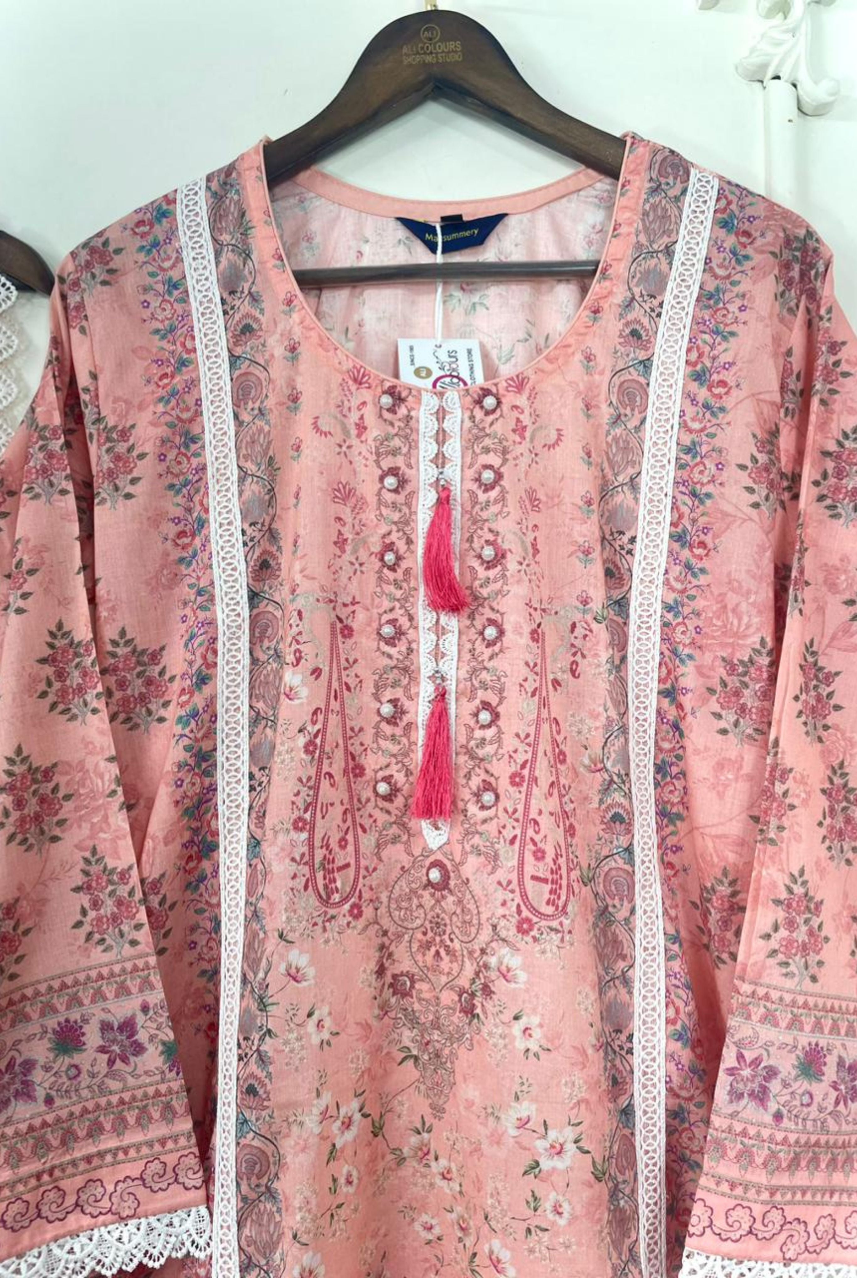 𝗖𝗹𝗮𝘀𝘀𝗶𝗰 𝗙𝗹𝗼𝗿𝗮𝗹 𝗘𝗱𝗶𝘁𝗶𝗼𝗻 | 𝟭𝟮𝟬𝟰