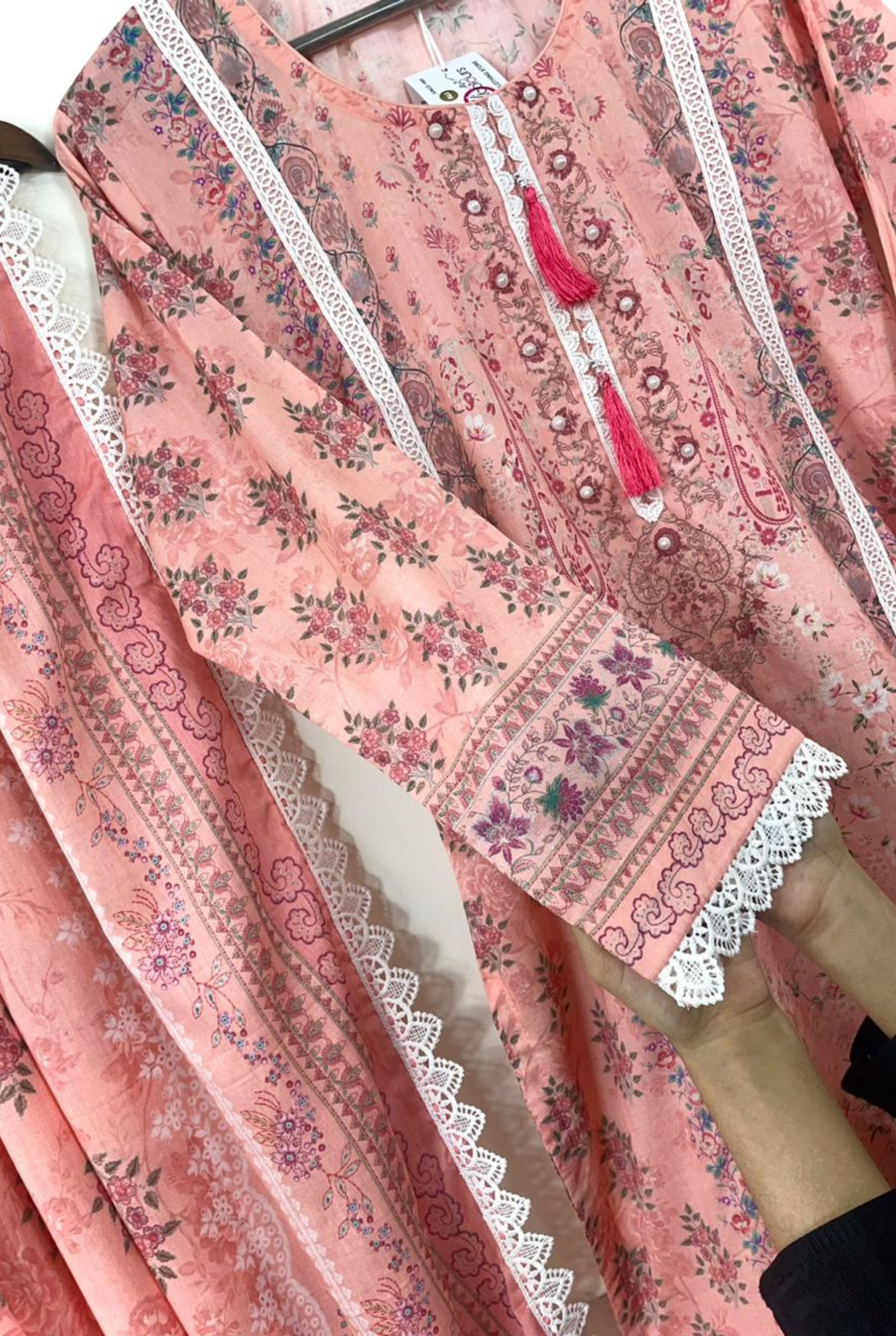 𝗖𝗹𝗮𝘀𝘀𝗶𝗰 𝗙𝗹𝗼𝗿𝗮𝗹 𝗘𝗱𝗶𝘁𝗶𝗼𝗻 | 𝟭𝟮𝟬𝟰