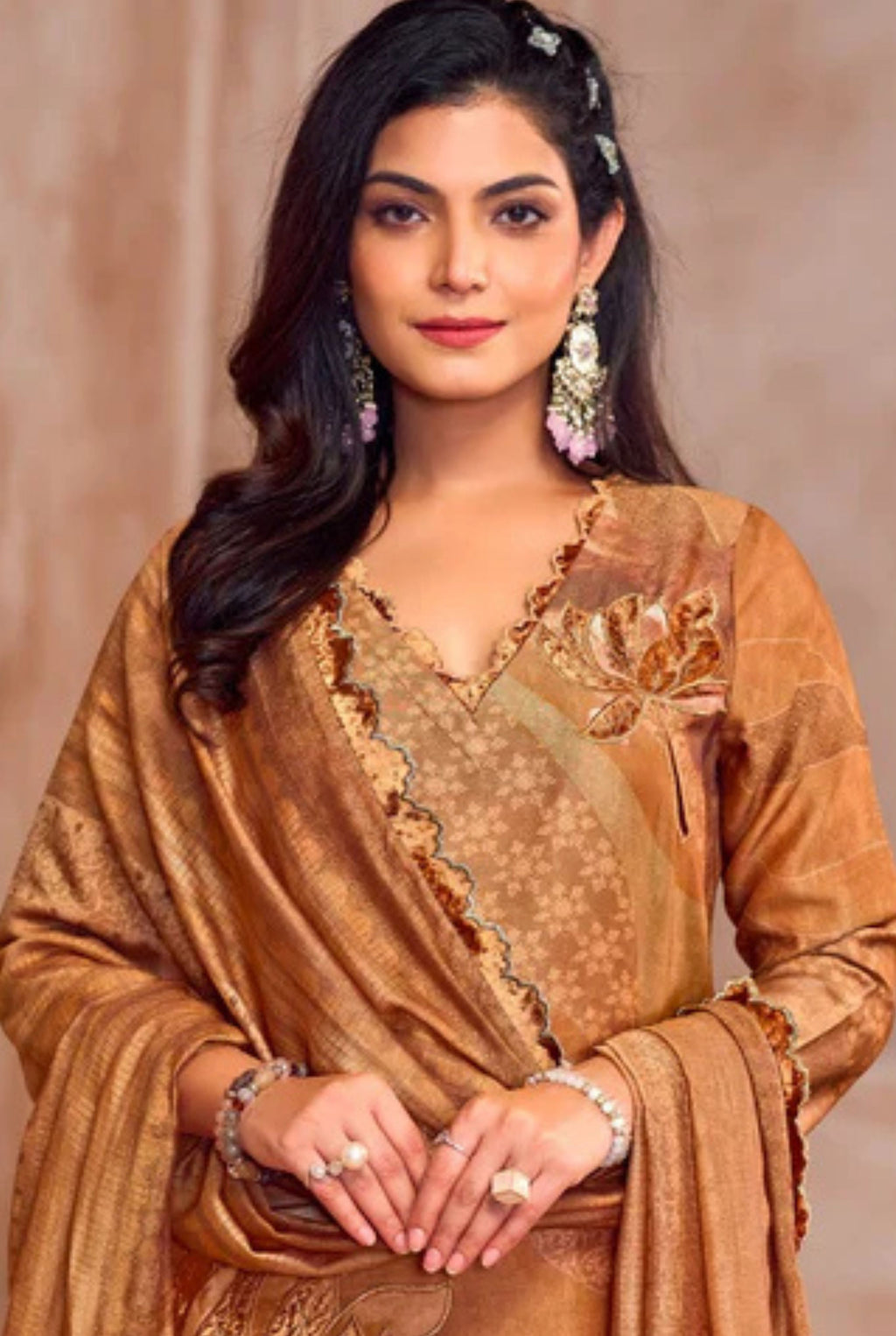 Luxury Embroidered Set | 820