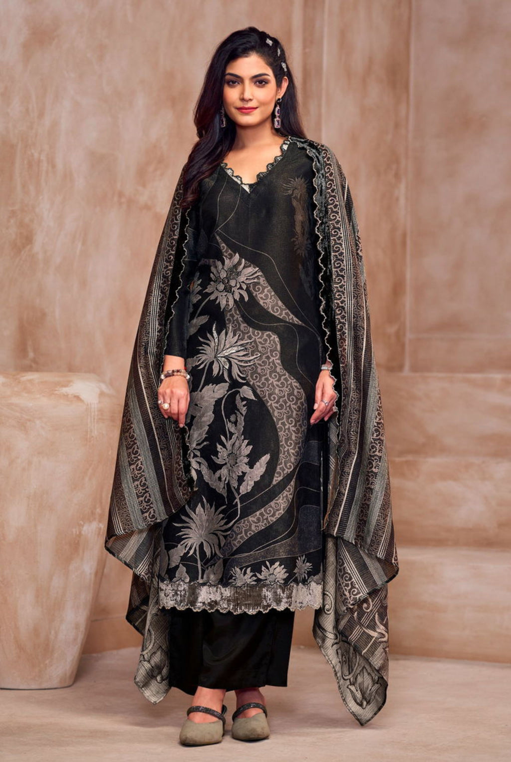 Luxury Embroidered Set | 800