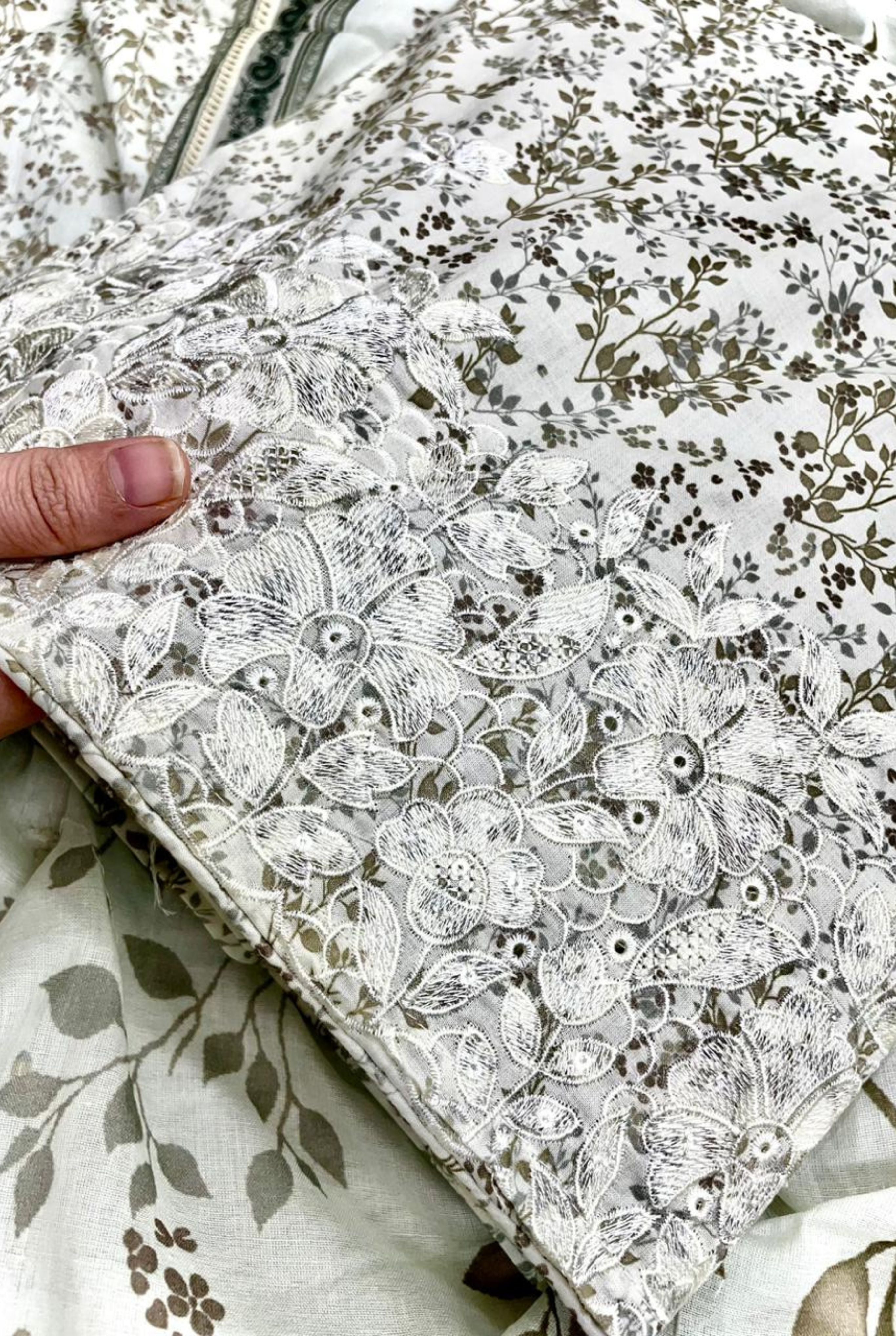 Delicate Print Cotton Grace | 9601