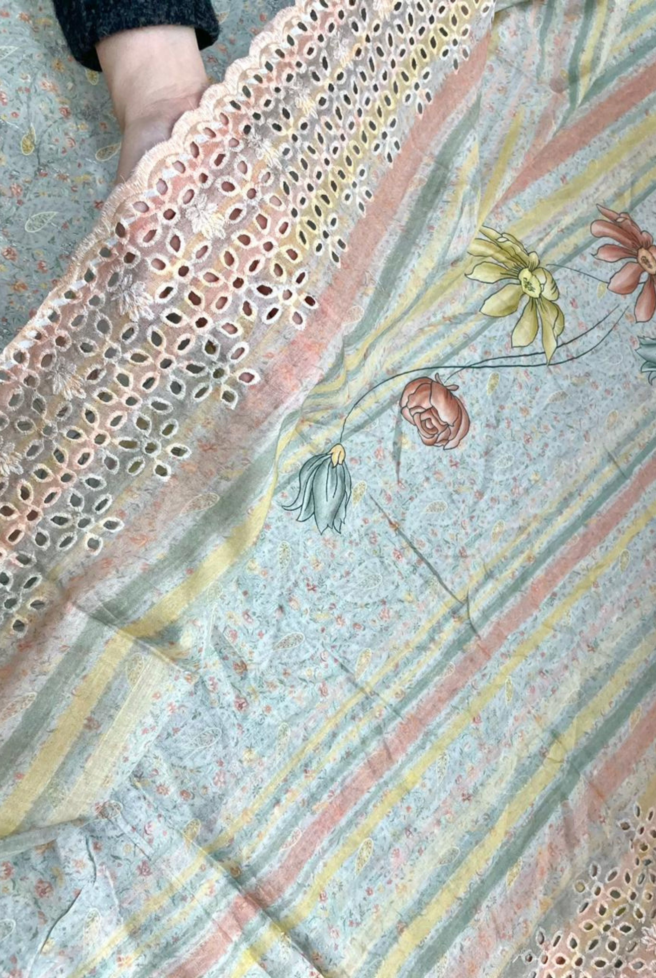 Delicate Cotton Ensemble | 2501