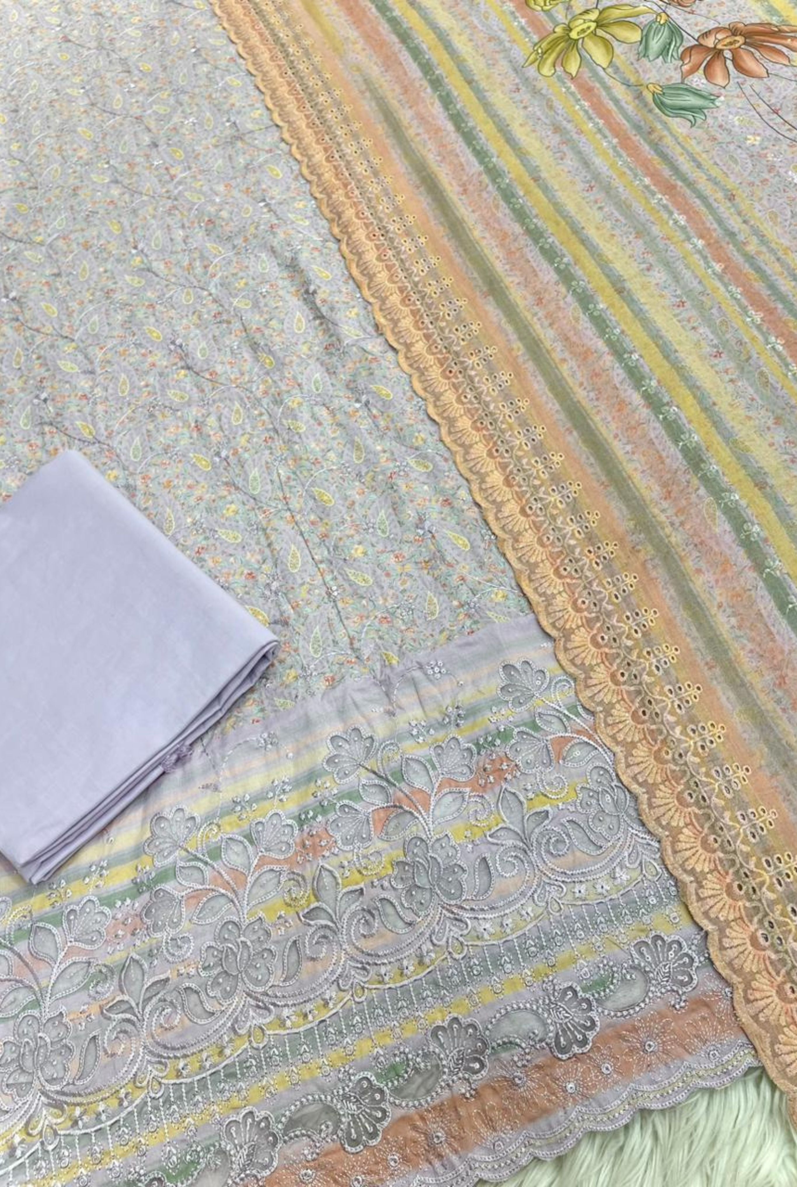 Delicate Cotton Ensemble | 2501