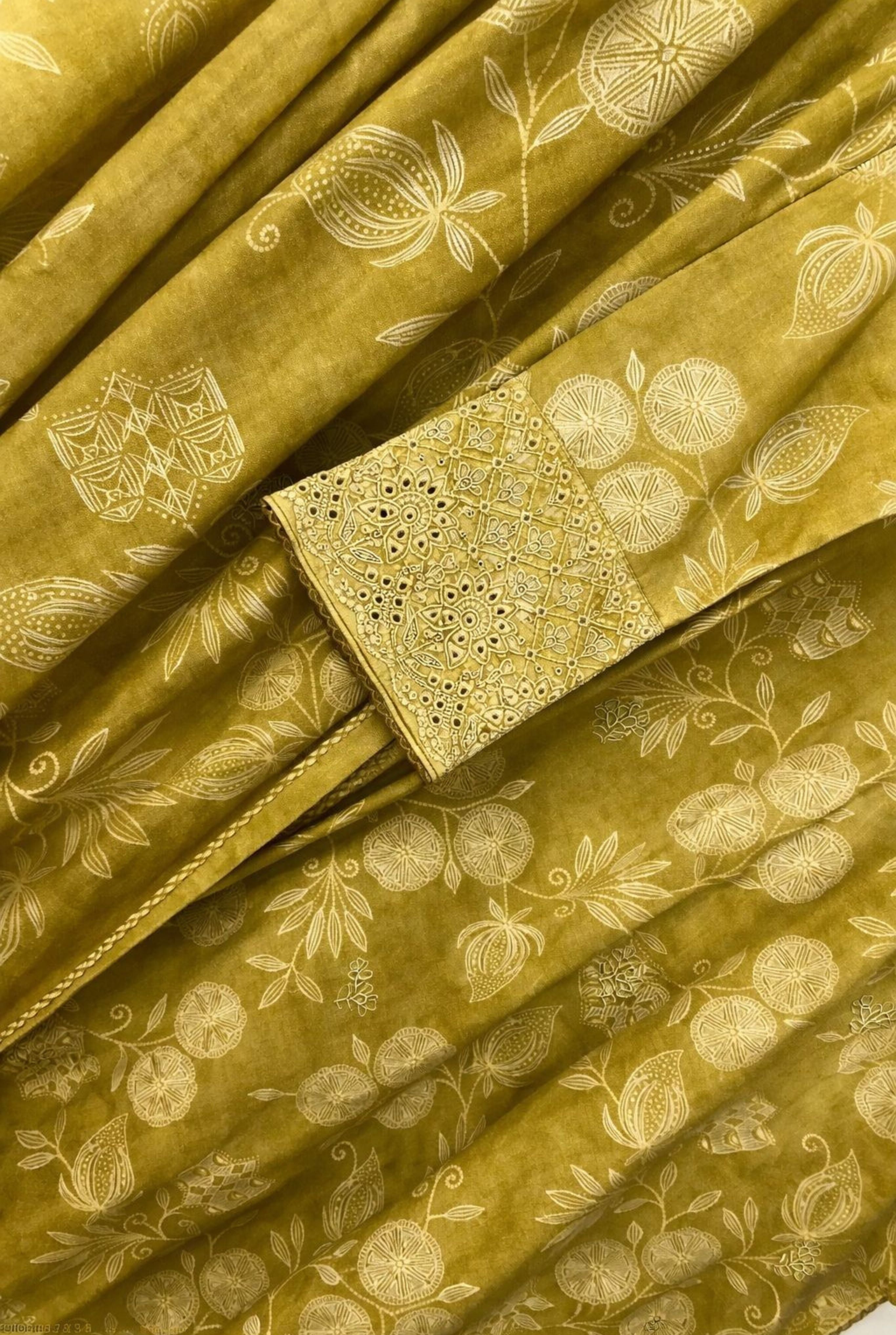 Mustard Bloom Cotton Lawn Set | 4001