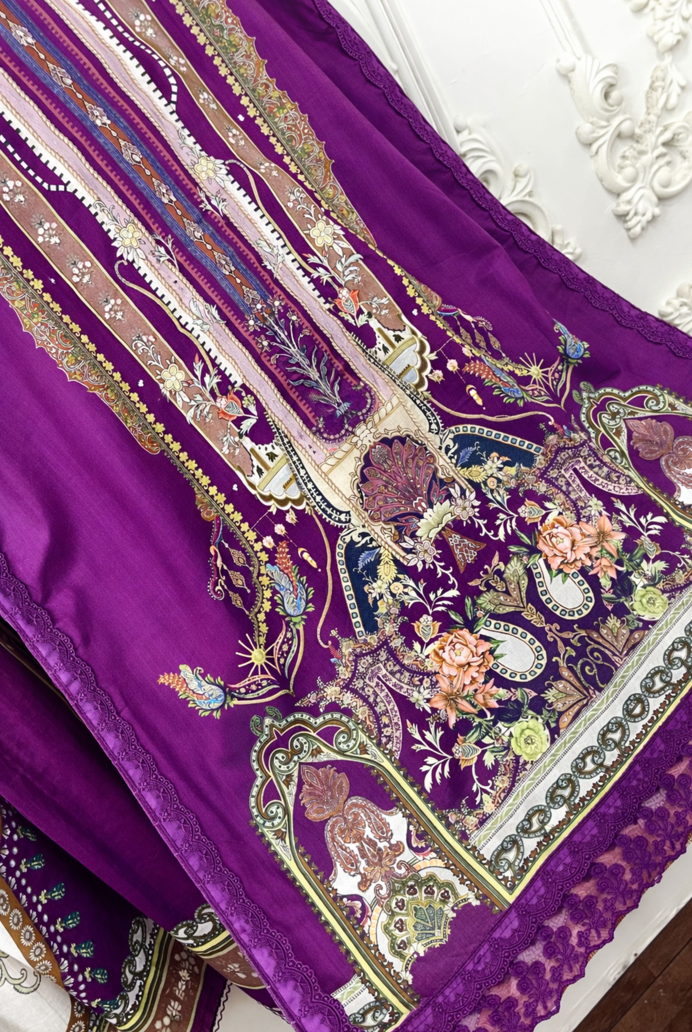 Royal Embellished Printed Suit | 5011