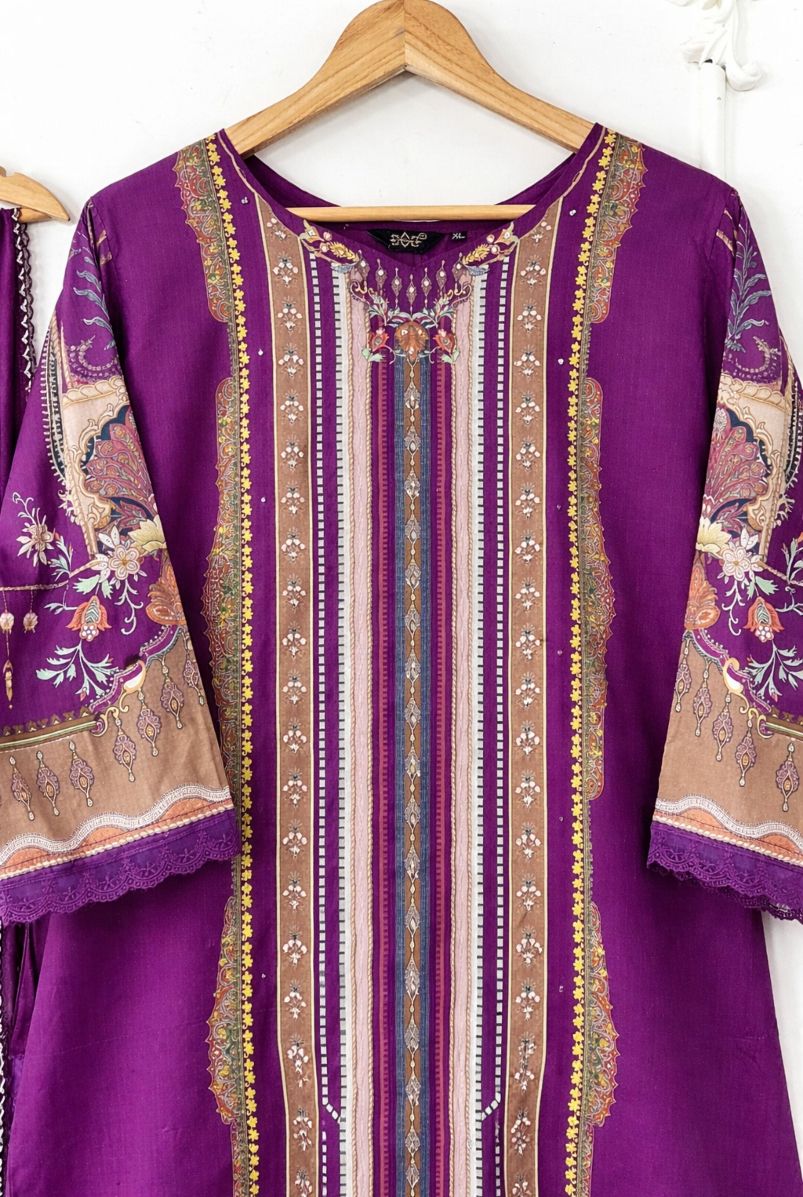 Royal Embellished Printed Suit | 5011