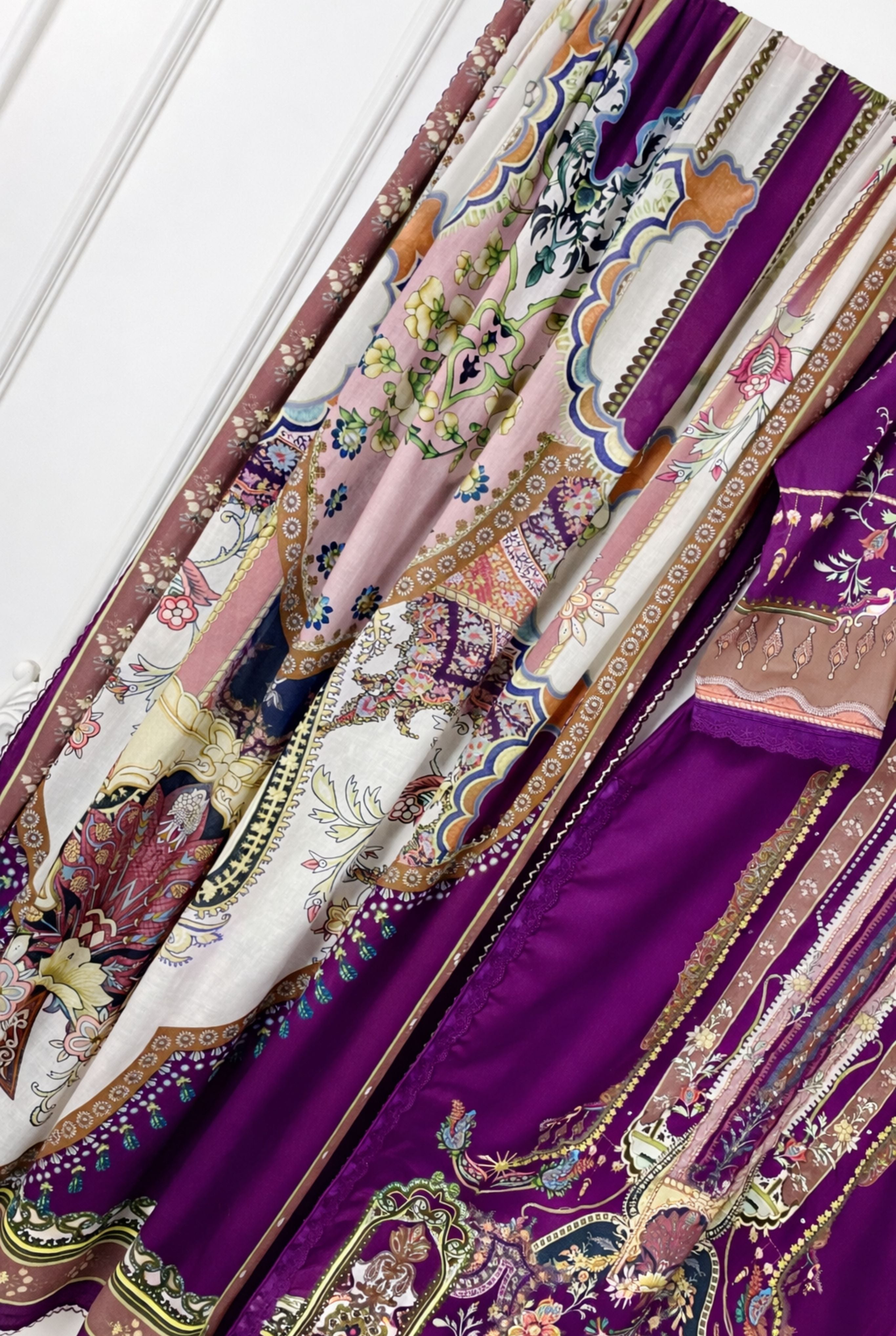 Royal Embellished Printed Suit | 5011