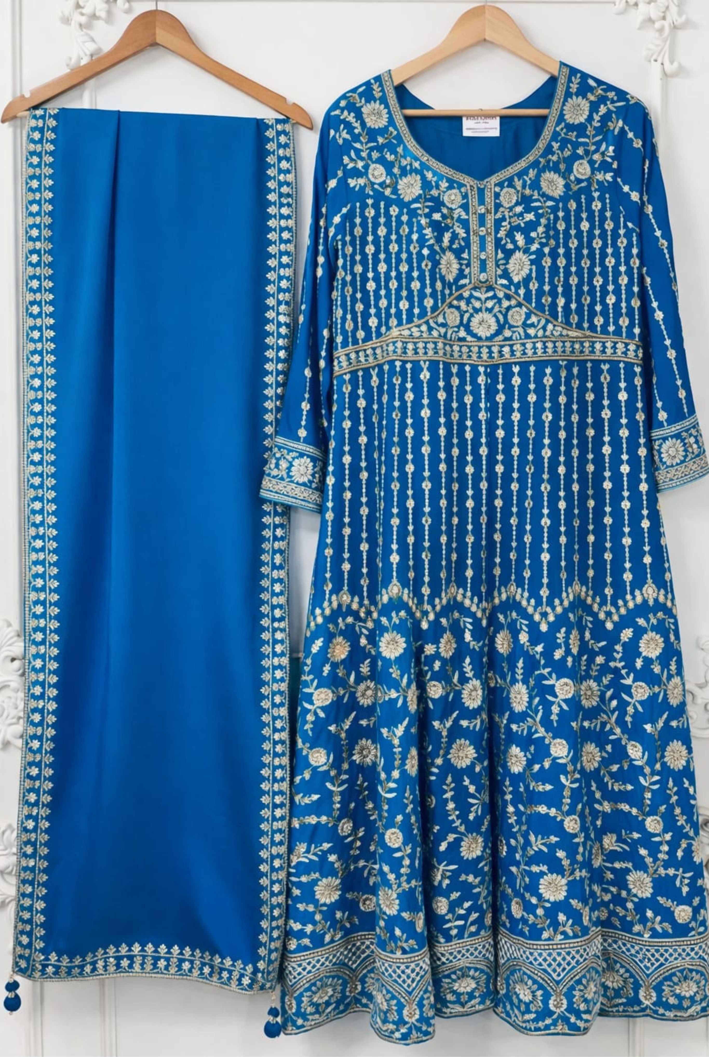 Exclusive Premium Elegance | 2001