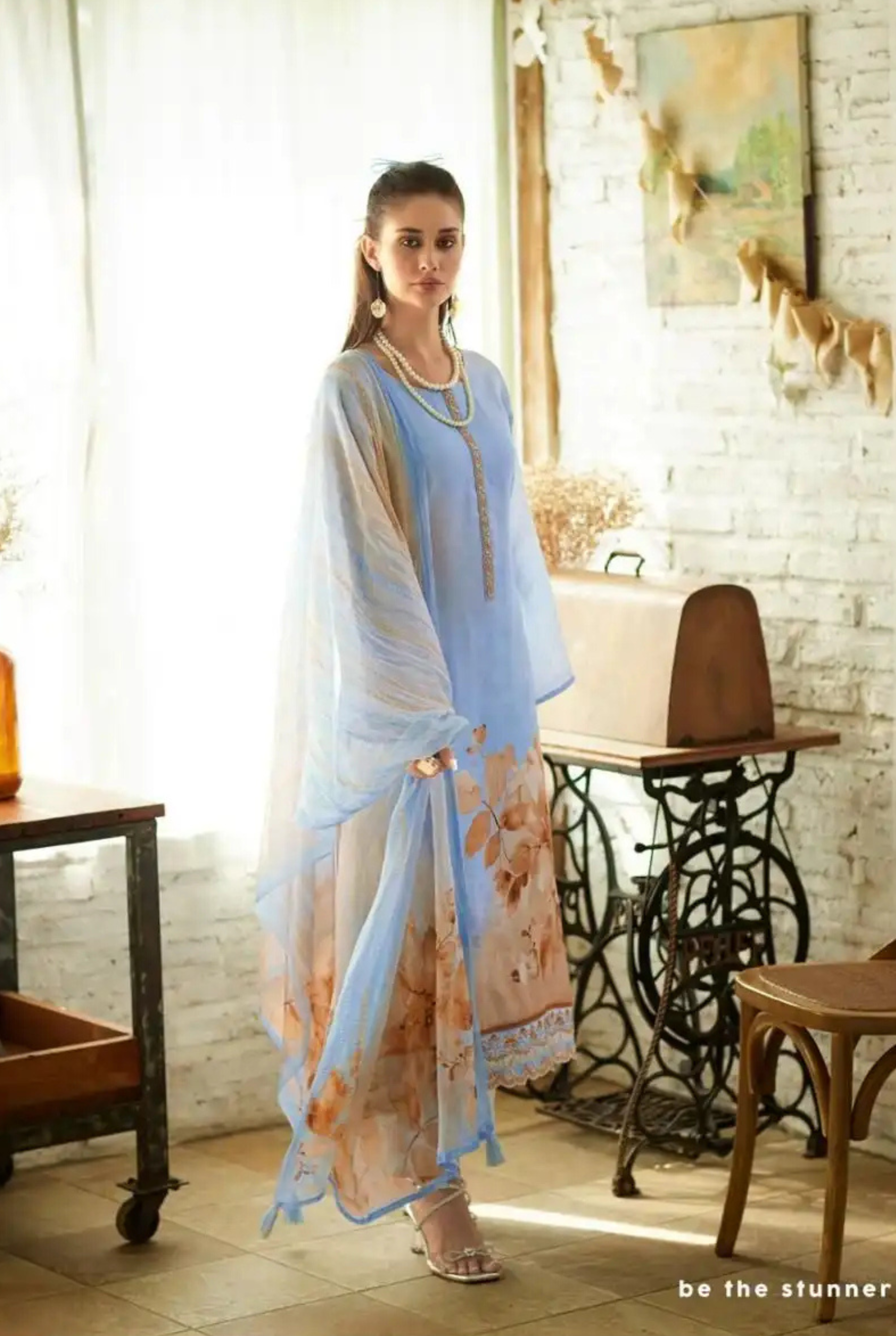 VANYA | 12027 - 12032