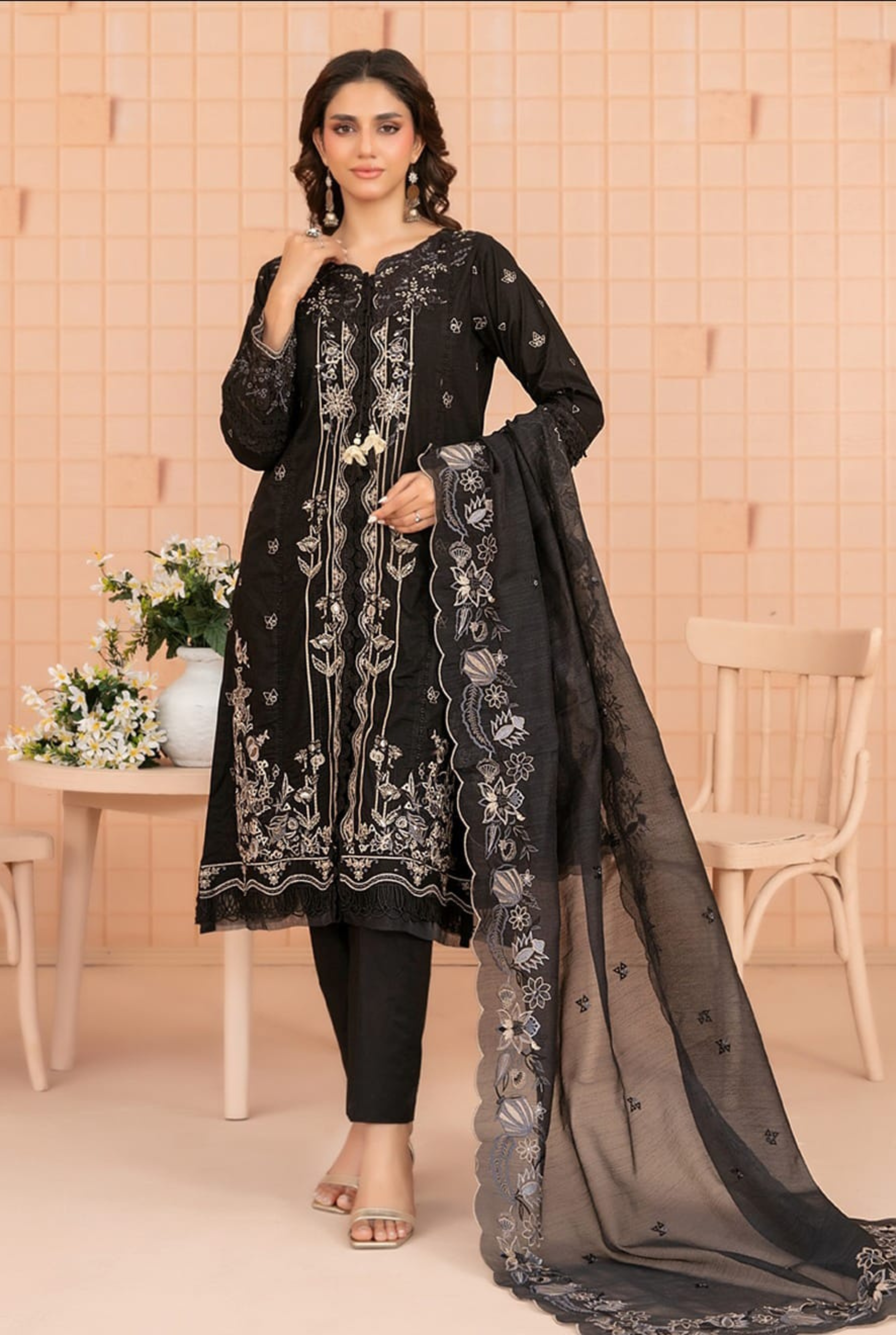 𝗘𝗺𝗯𝗿𝗼𝗶𝗱𝗲𝗿𝗲𝗱 𝗟𝗮𝘄𝗻 𝗣𝗲𝗿𝗳𝗲𝗰𝘁𝗶𝗼𝗻 𝗗-𝟮𝟬𝟰𝟴