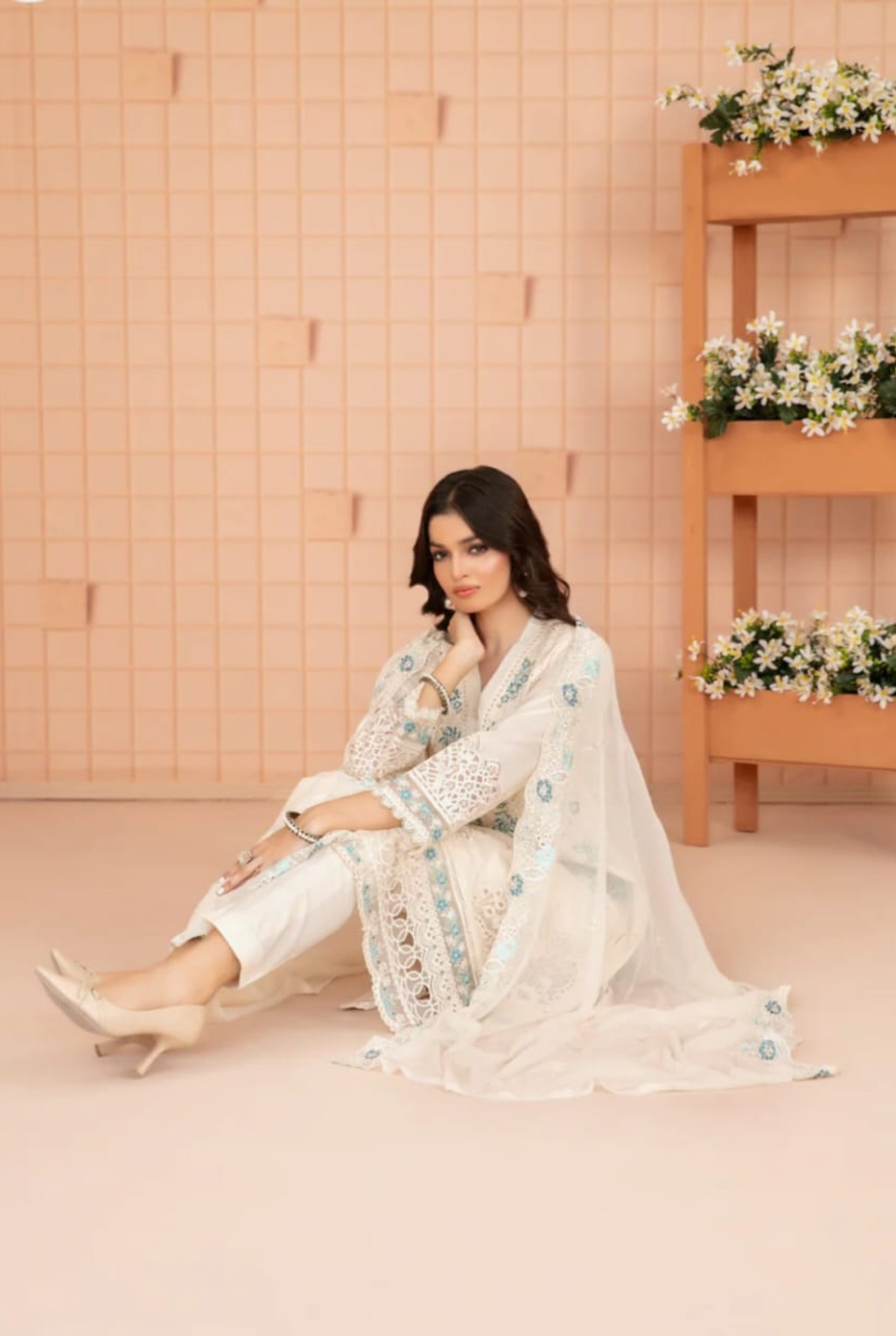 𝗘𝗺𝗯𝗿𝗼𝗶𝗱𝗲𝗿𝗲𝗱 𝗟𝗮𝘄𝗻 𝗣𝗲𝗿𝗳𝗲𝗰𝘁𝗶𝗼𝗻 𝗗-𝟮𝟬𝟰𝟴