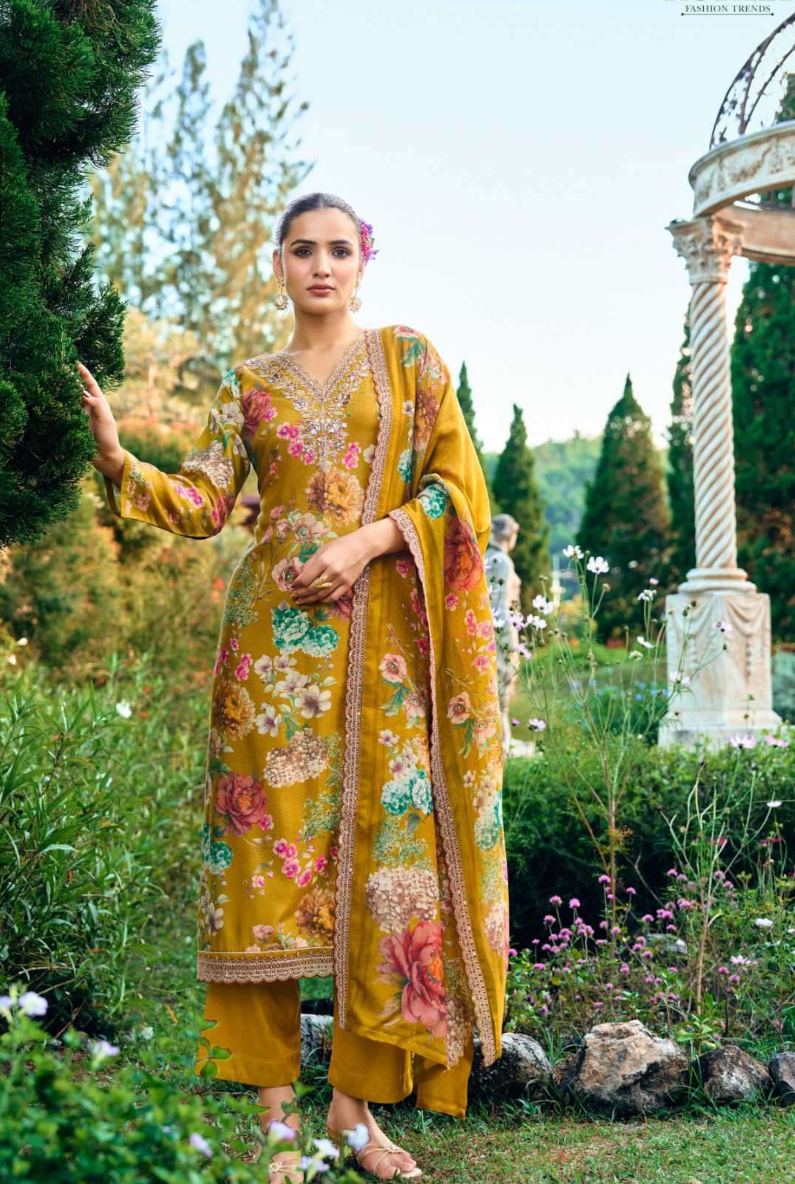 La Rose | 3701 - 3704