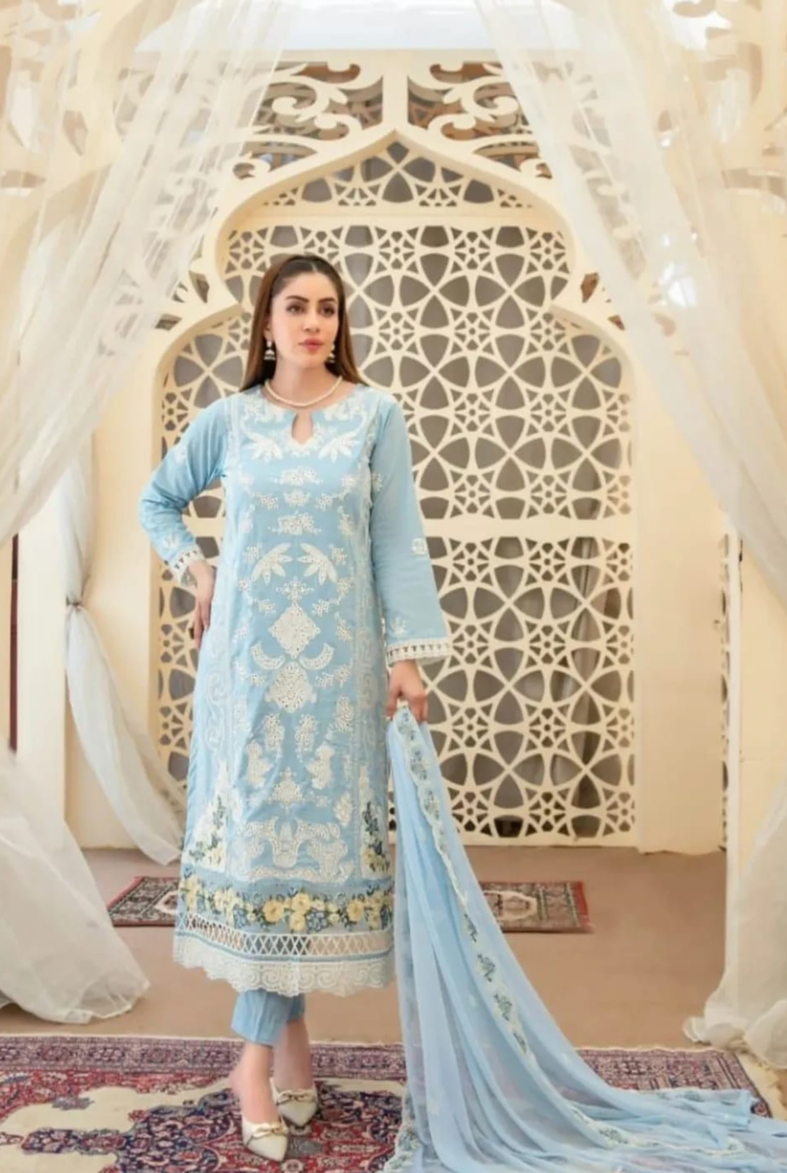 𝗘𝗺𝗯𝗿𝗼𝗶𝗱𝗲𝗿𝗲𝗱 𝗟𝗮𝘄𝗻 𝗣𝗲𝗿𝗳𝗲𝗰𝘁𝗶𝗼𝗻 𝗗-1832