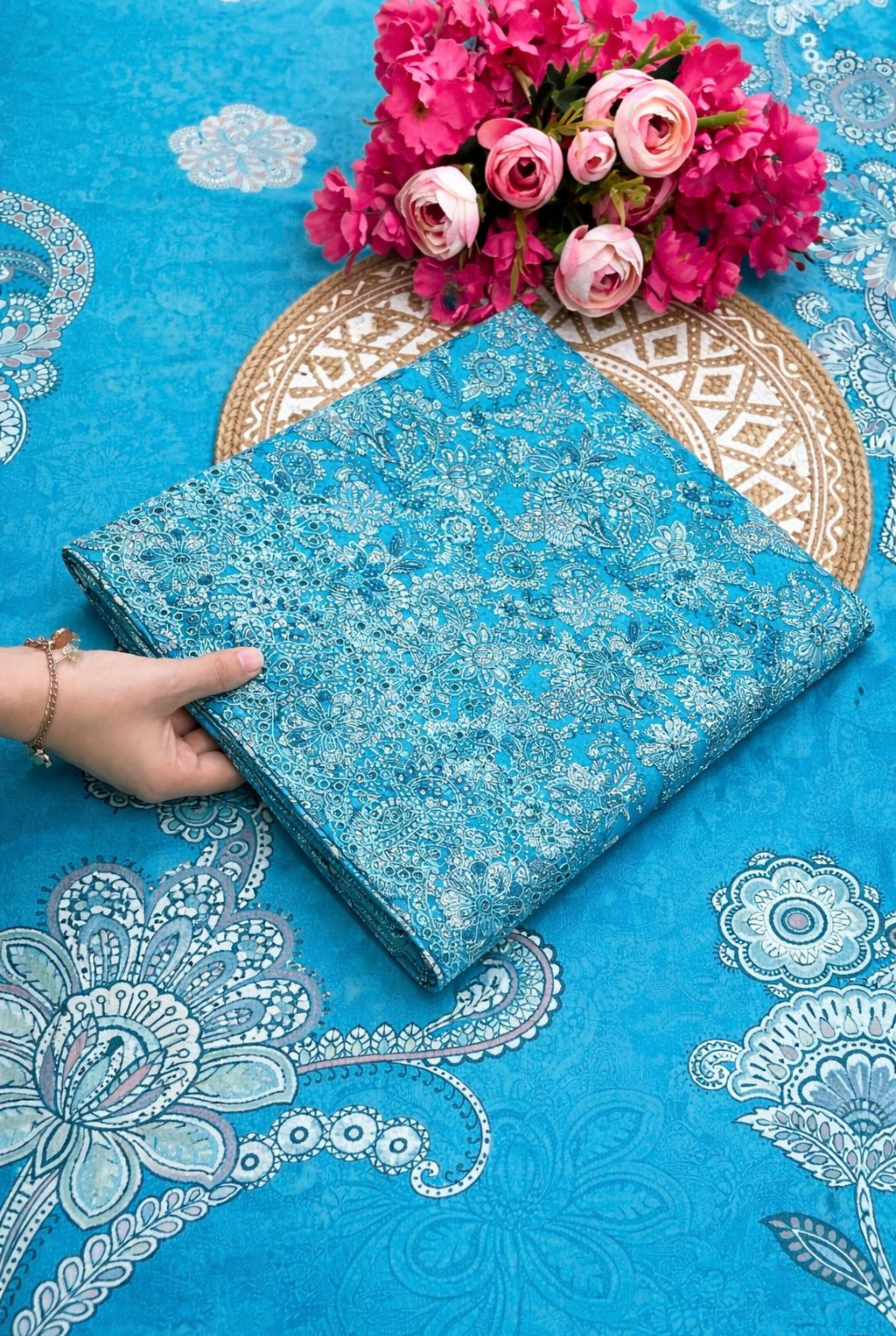 Elegant Floral Embroidered Suit | 6602