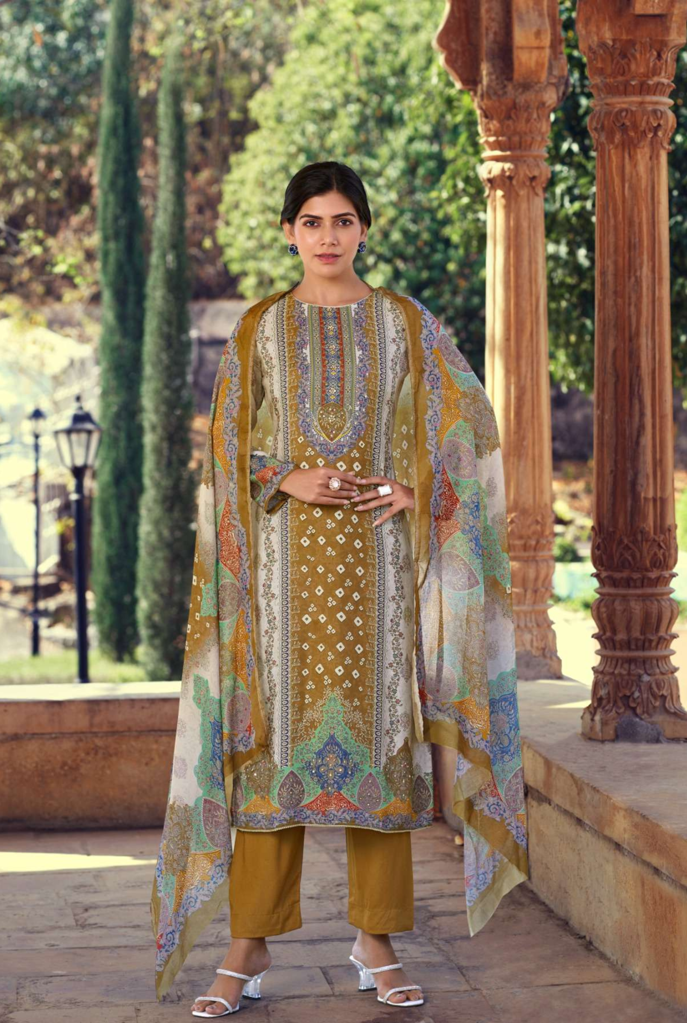 Arriana | 9801 - 9804