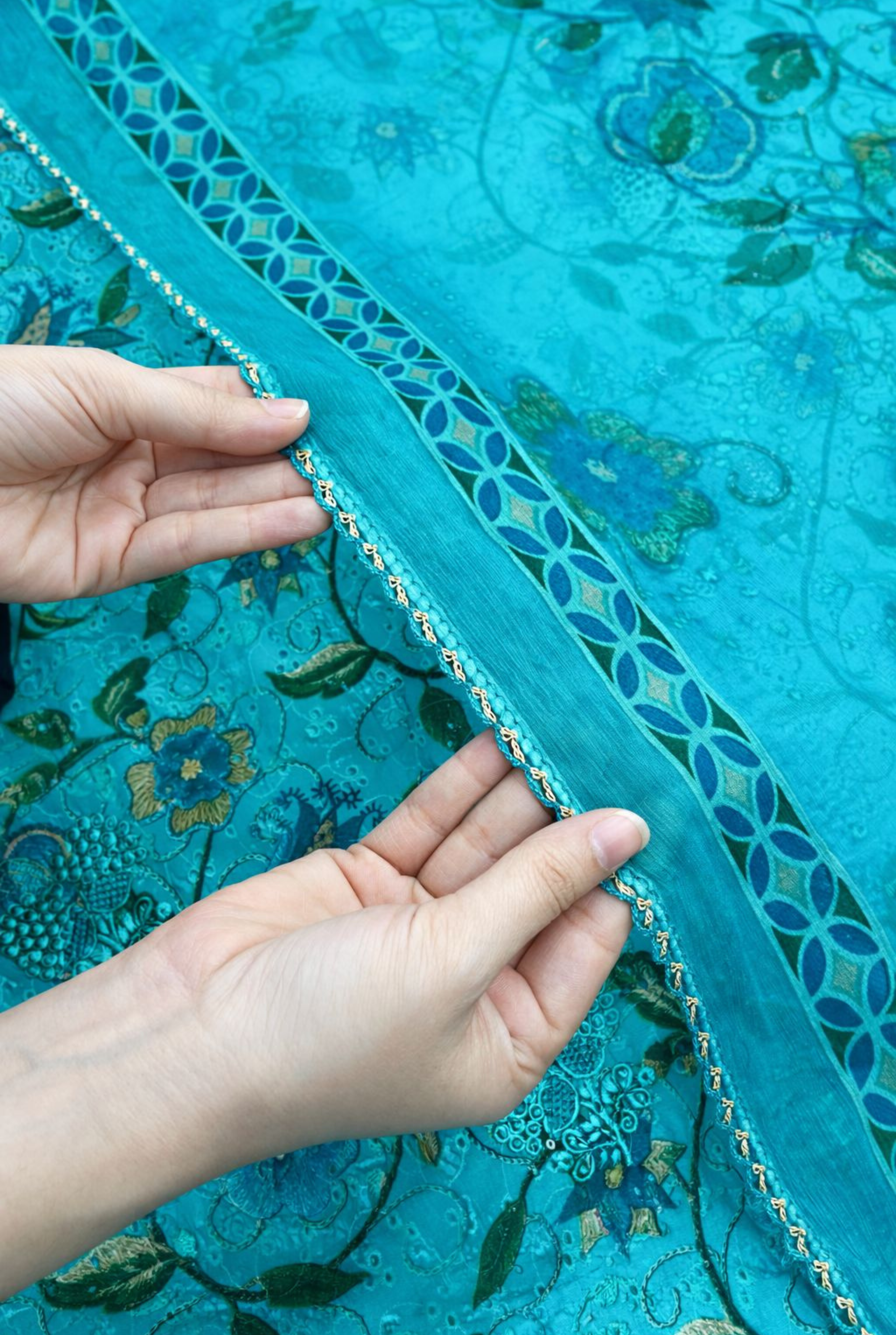 Aqua Flora Chikankari Premium Set | 555