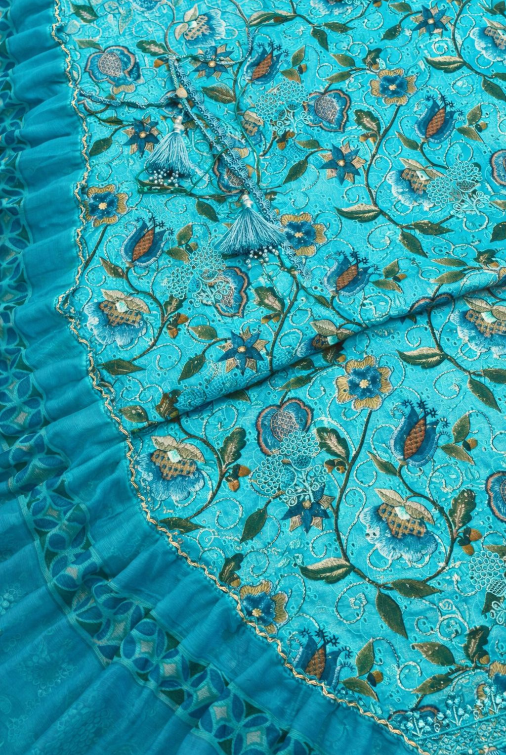 Aqua Flora Chikankari Premium Set