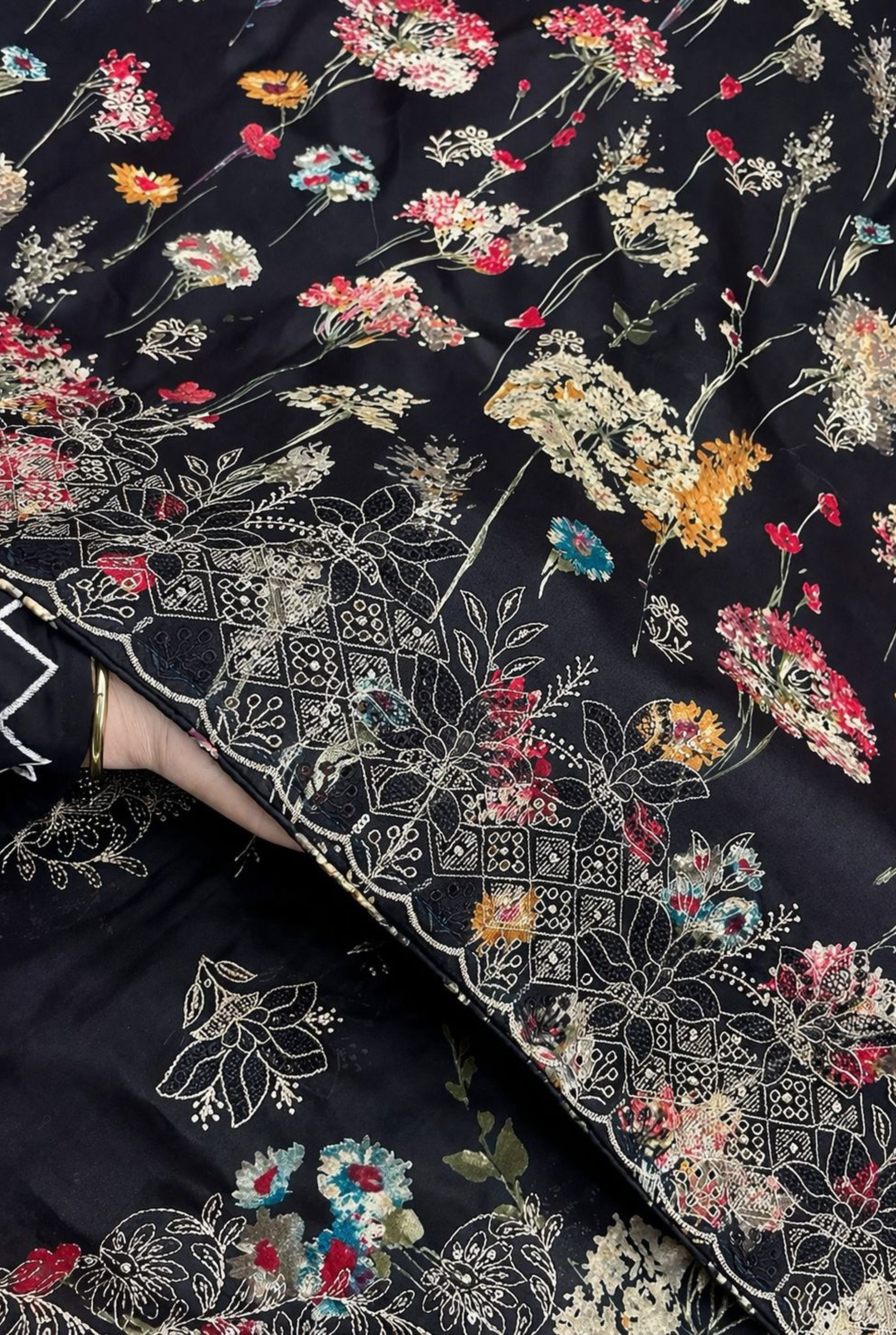 Designer Floral Embroidered Cotton Suit | 901 - 903