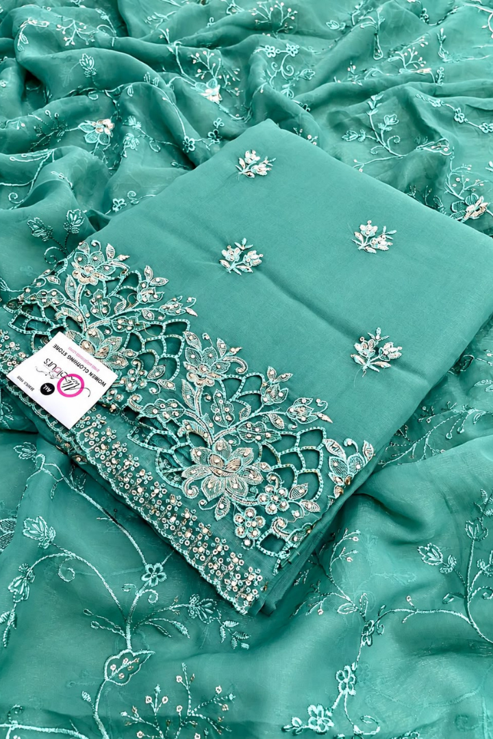 The Gul e Noor Festive Edit | 3601-3604