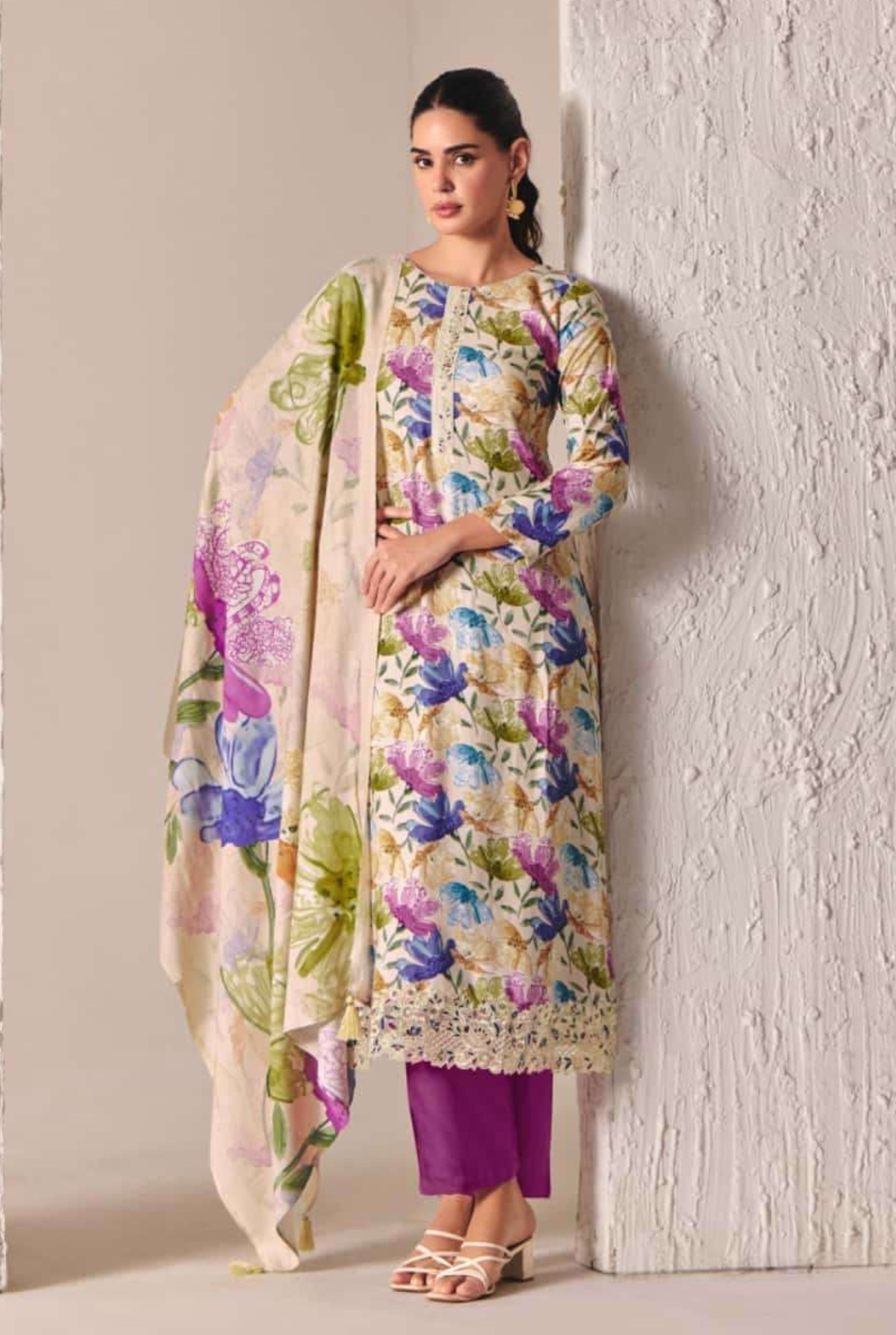 Classic Pashmina Designer Wear || 1002