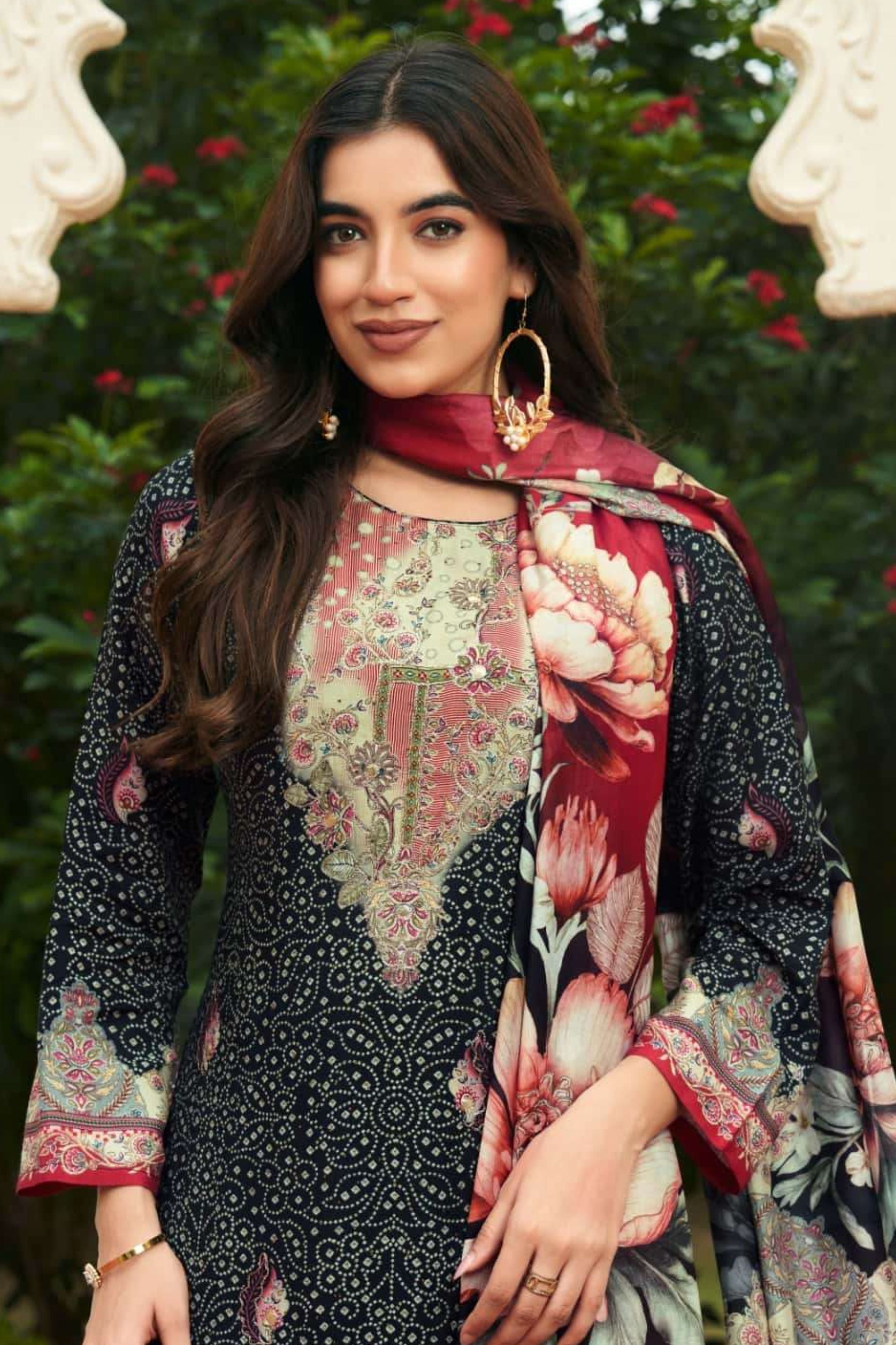 Graceful Muslin Artistry Set