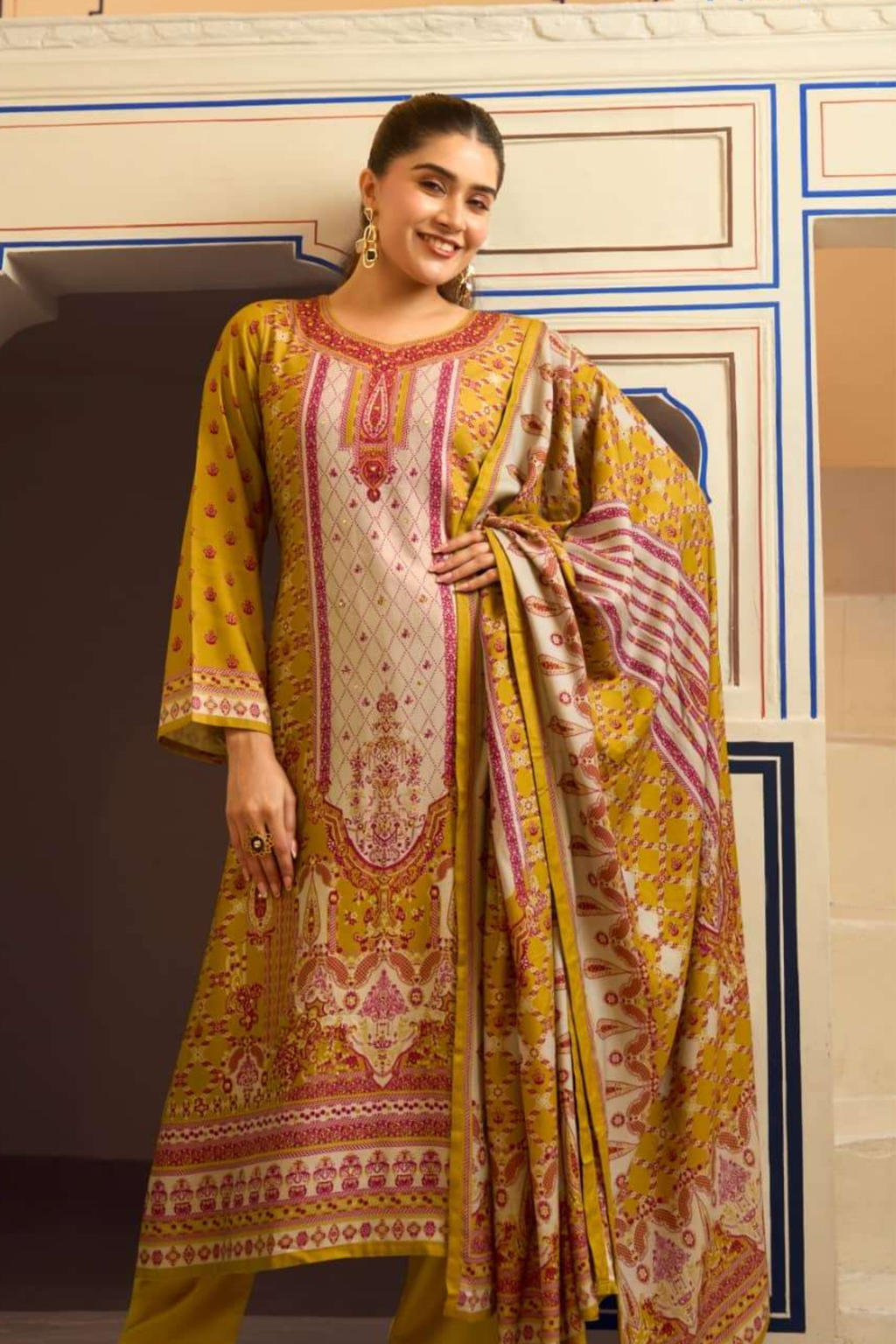 The Classic Pashmina Touch