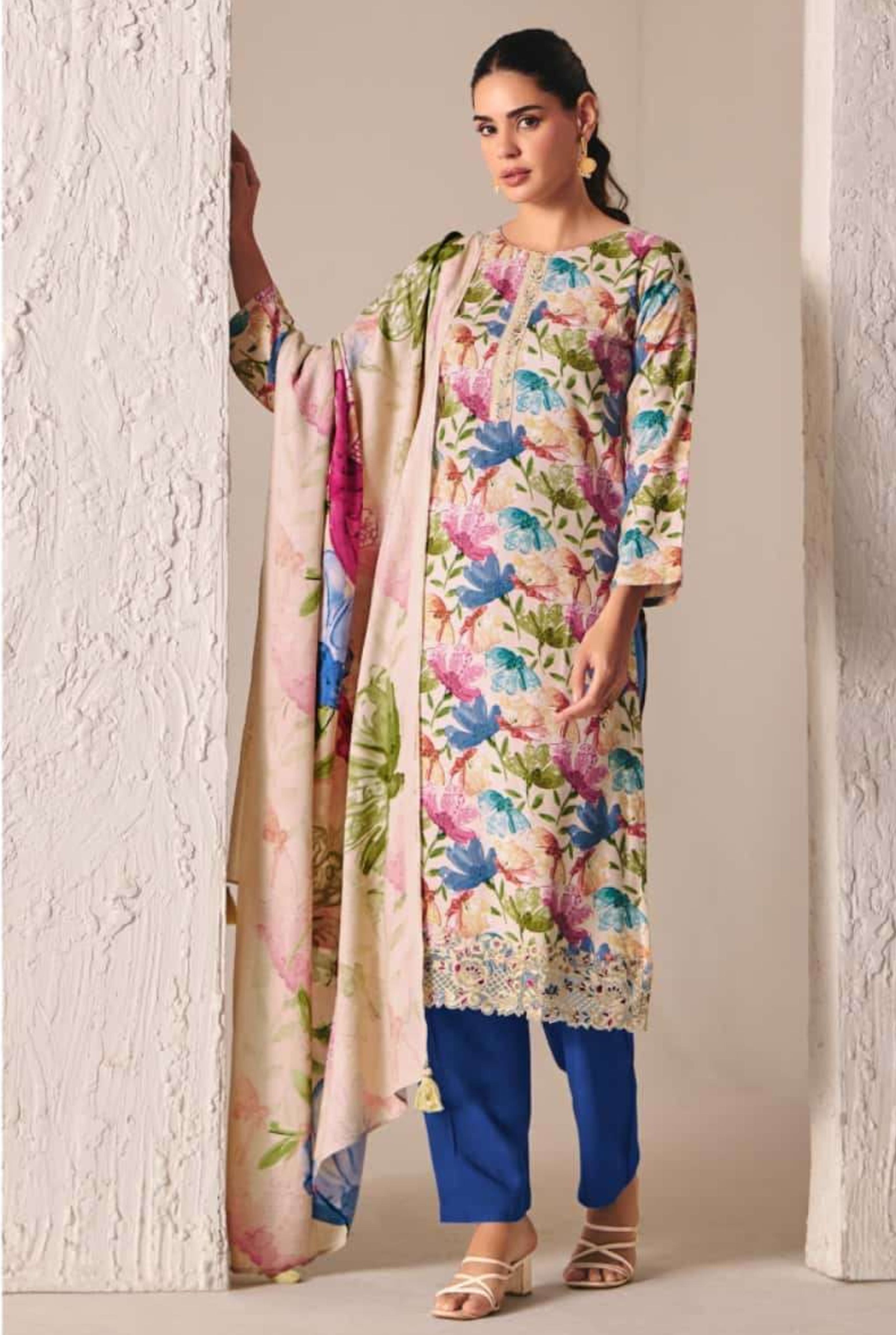 Classic Pashmina Designer Wear || 1004