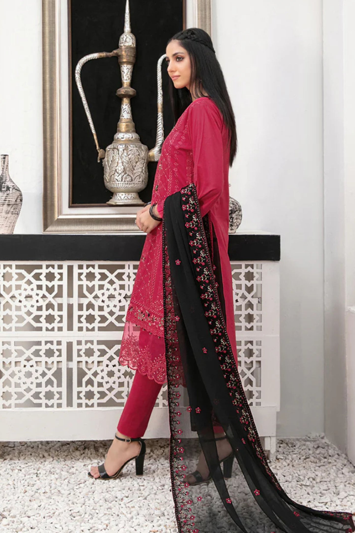 Zarka Embroidered Fancy Collection | D 9126