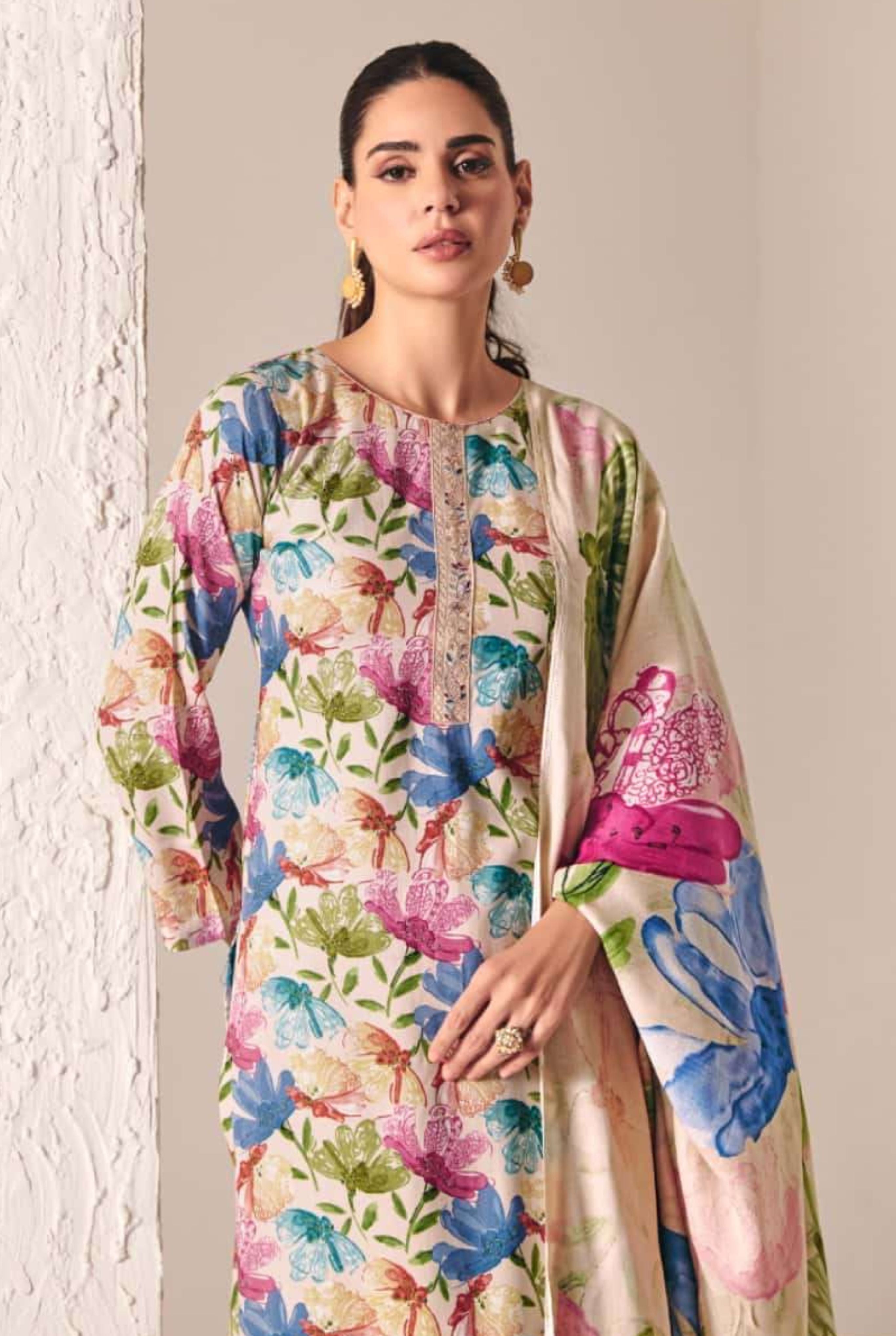 Classic Pashmina Designer Wear || 1004