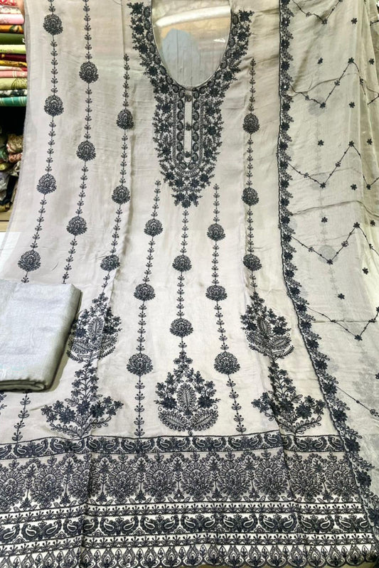 Royal Classic Ethnic Ensemble