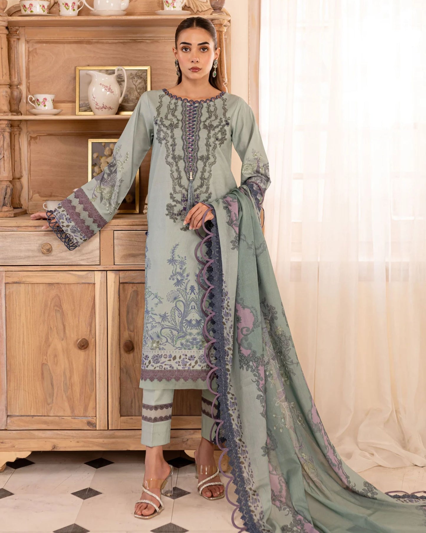 Embroidered Urbane Lawn Collection - 20533