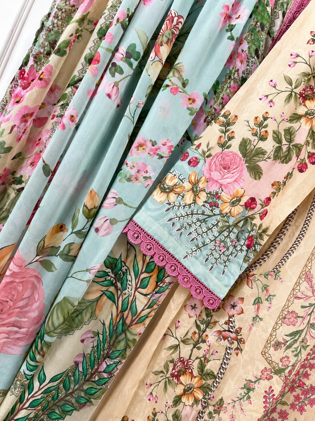 Bahar -E -Gul Lawn Edit | 4215