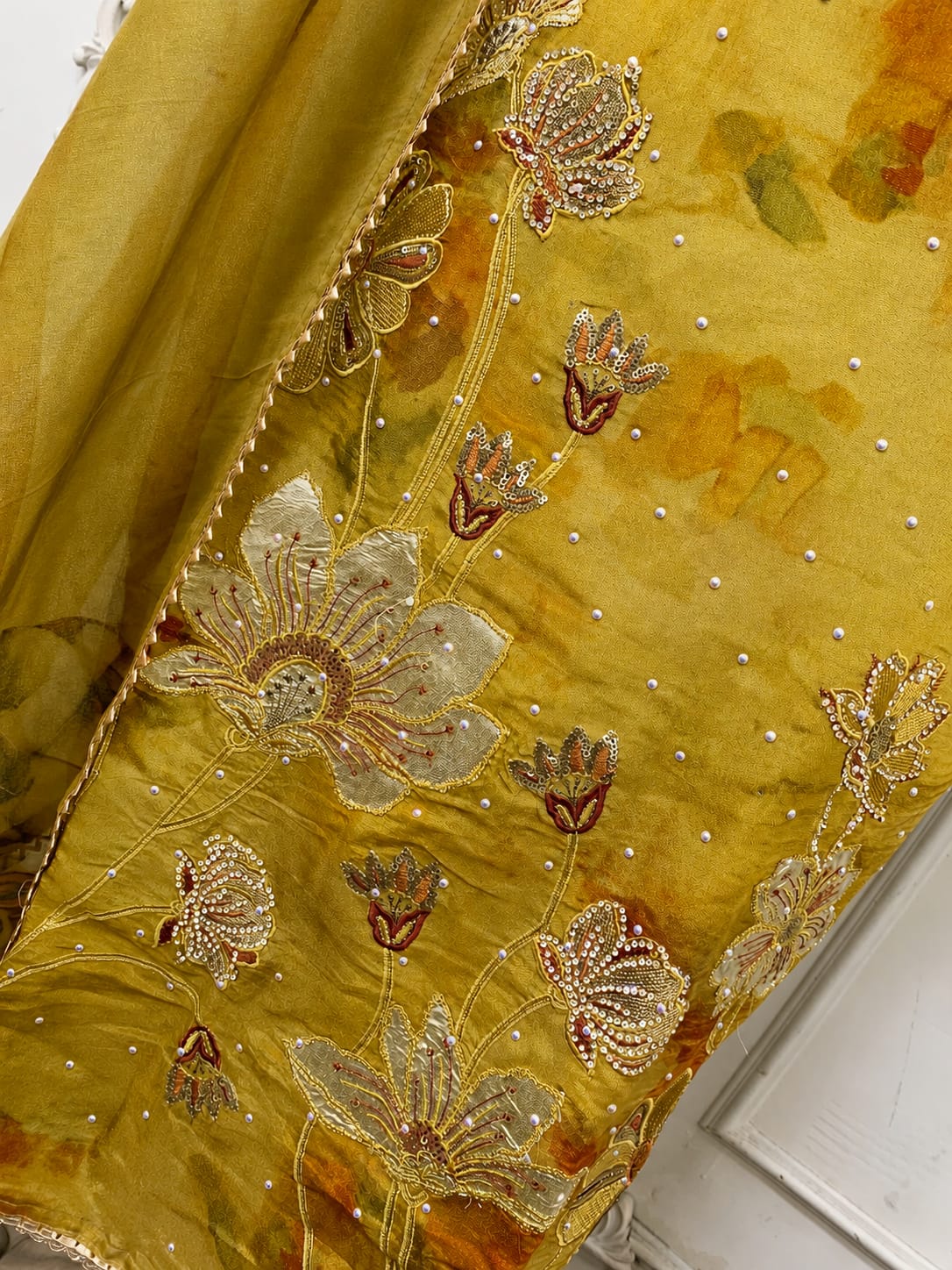 The Luxe Story Of Muslin | 610-611