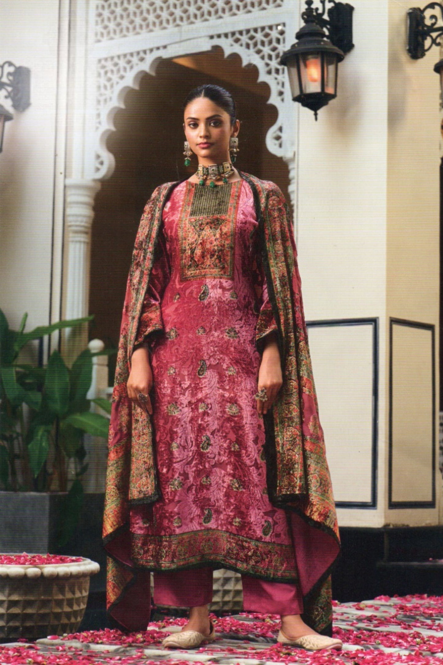 Palachi Velvet Royal Edition - 7703