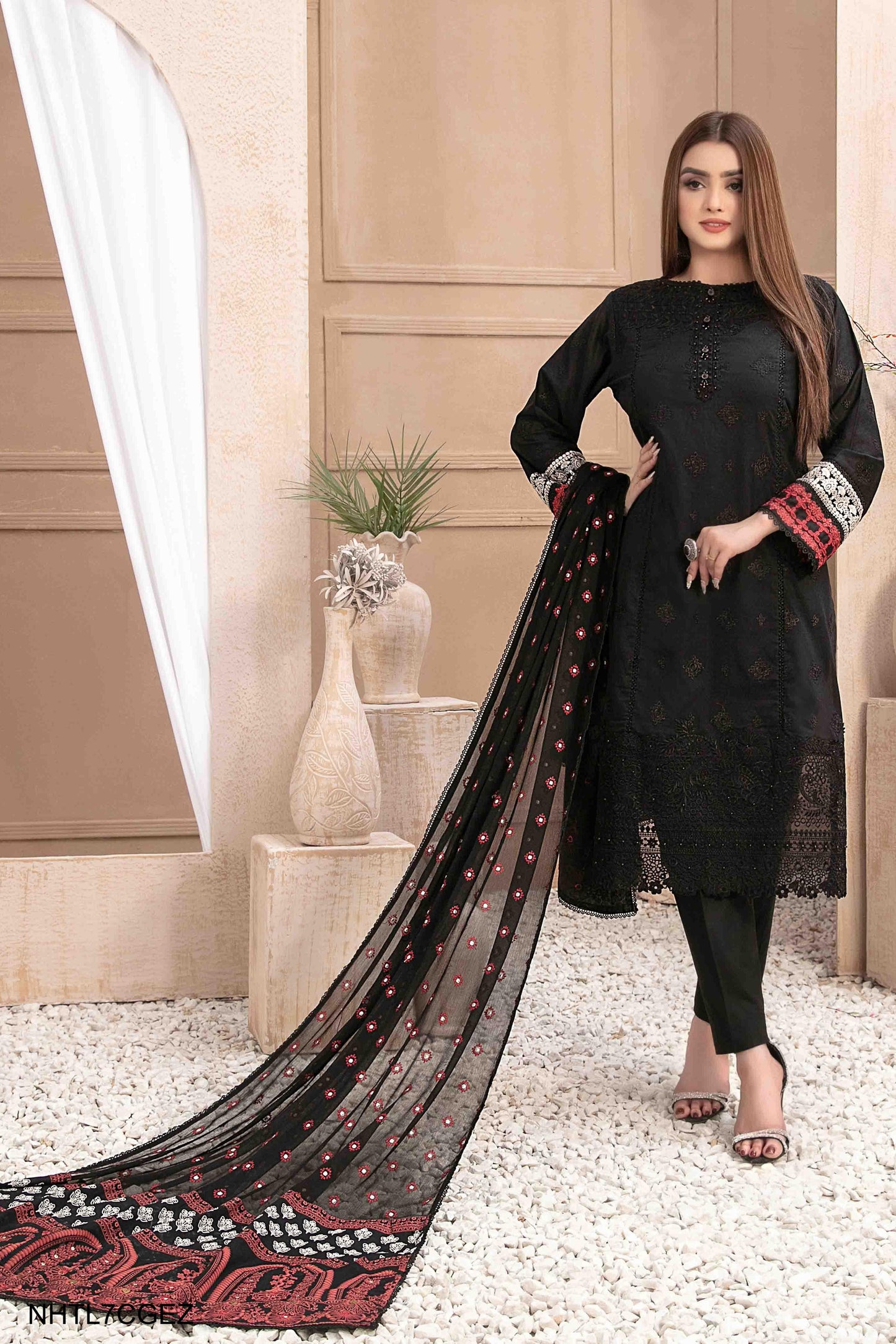 Nezarah Embroidered Fancy Dupatta D - 9161