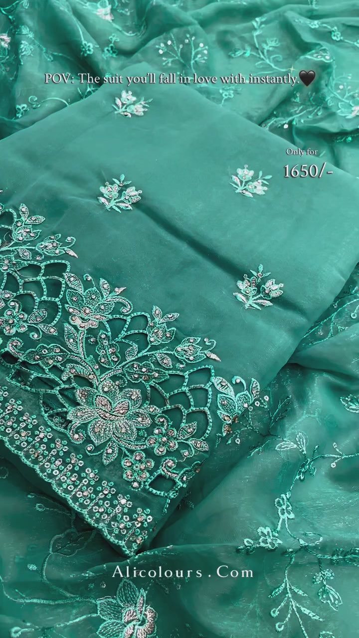 The Gul e Noor Festive Edit | 3601-3604