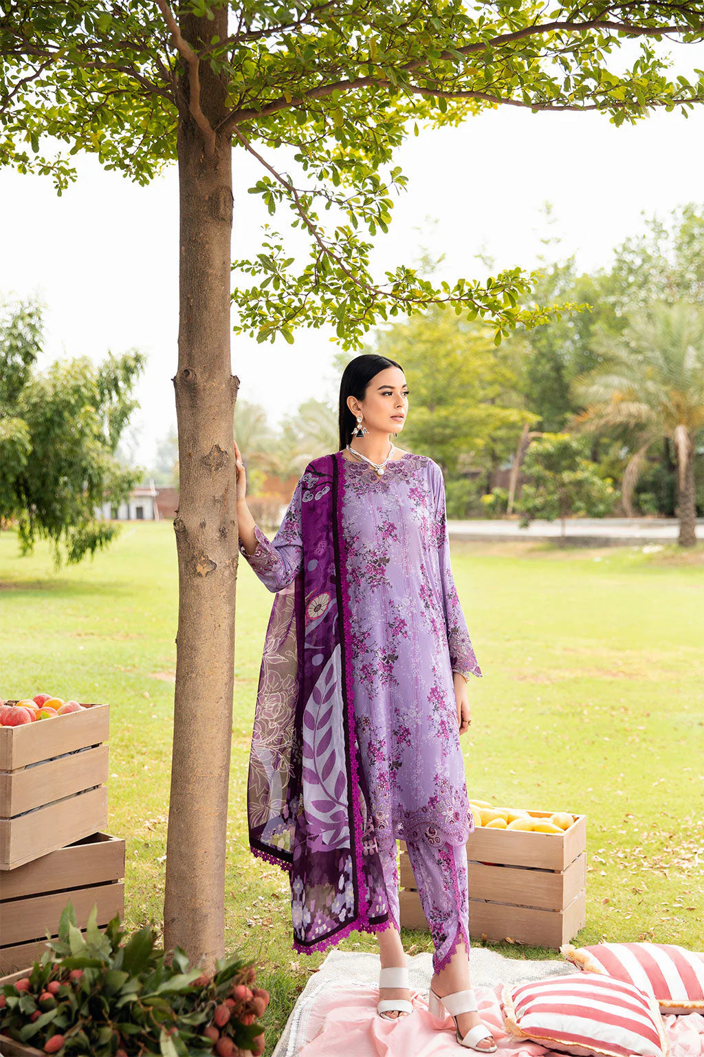 Ramsha Rangrez Luxury Lawn Vol 6 - 2025 - (609)