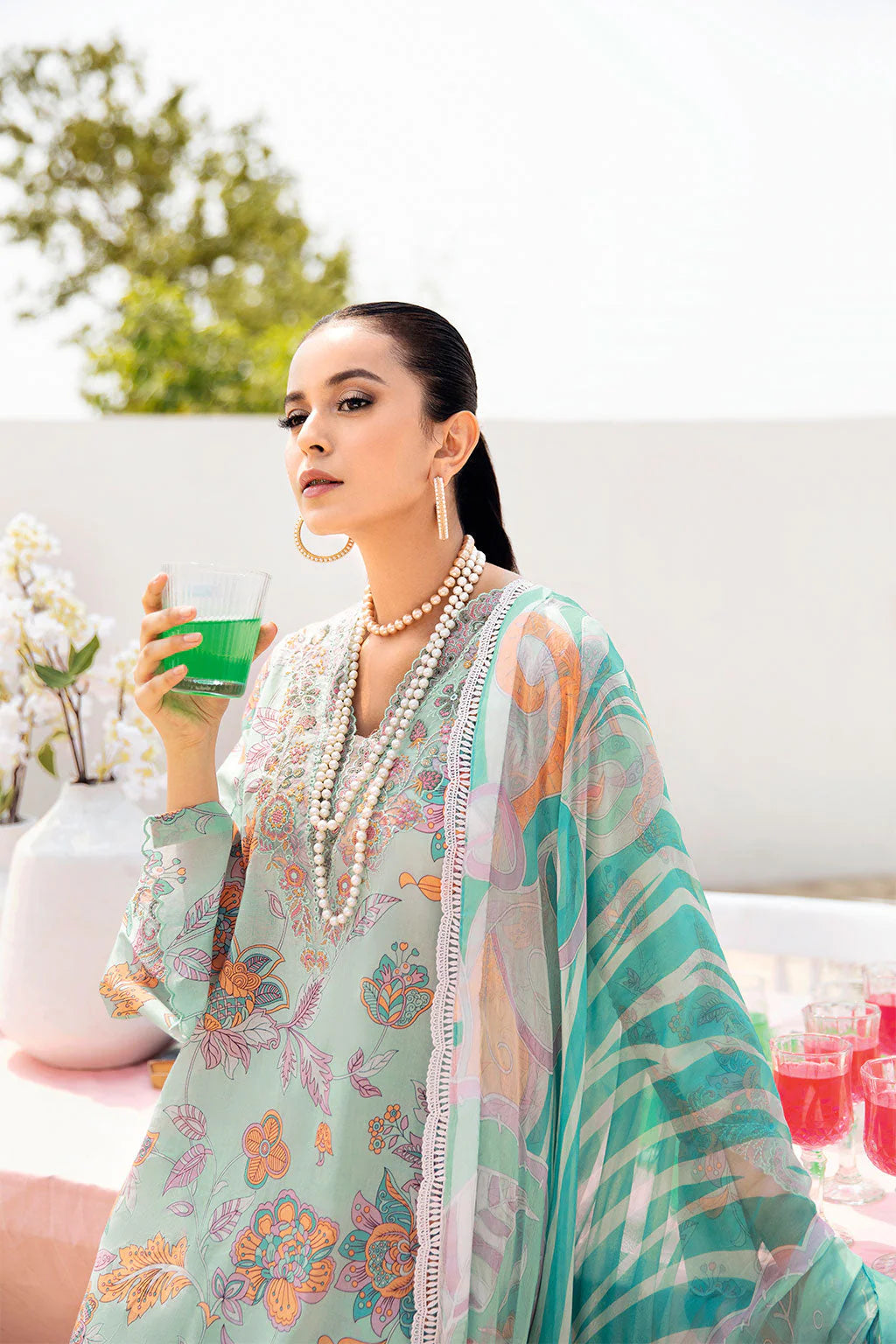 Ramsha Rangrez Luxury Lawn Vol 6 - 2025 - (607)