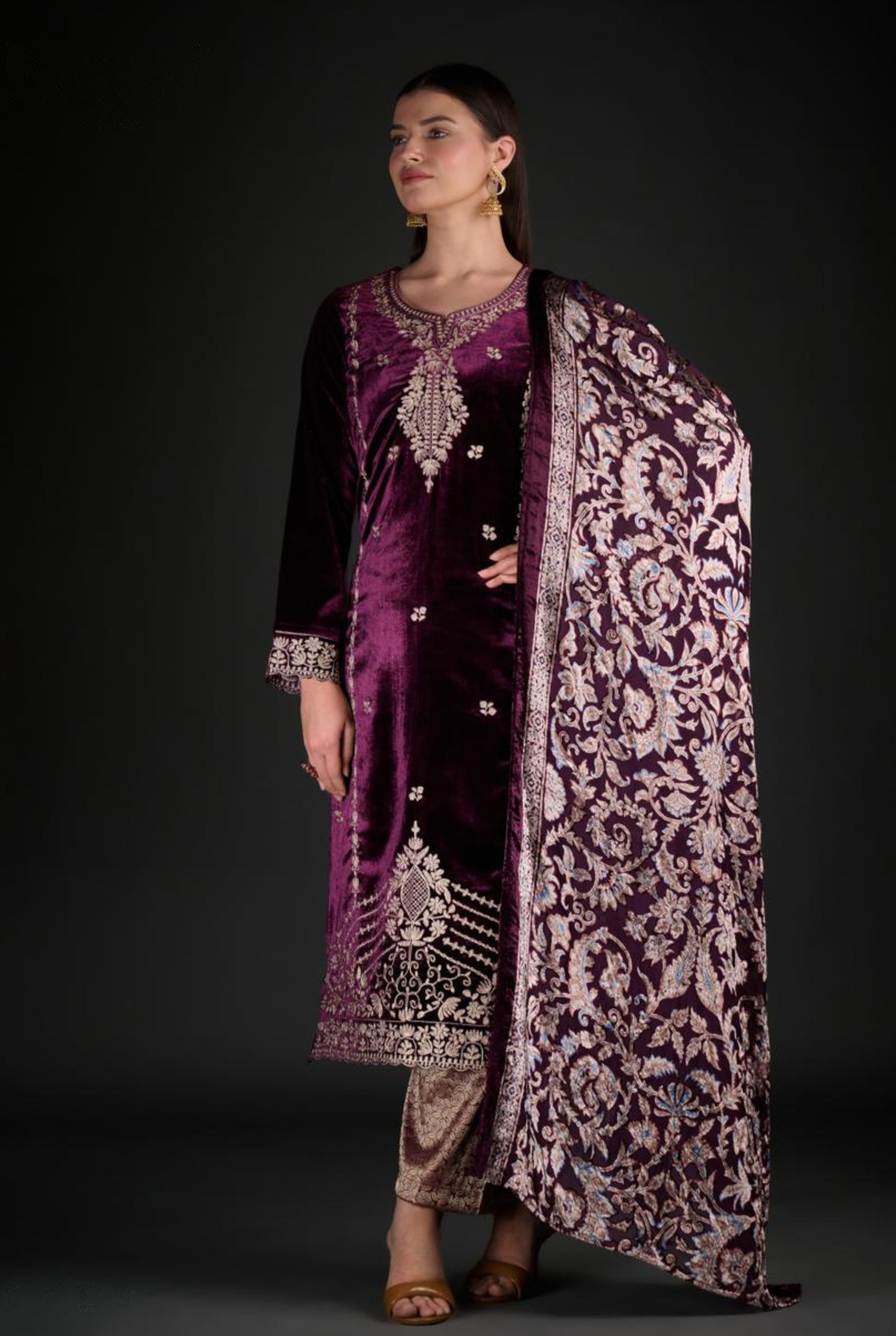 𝗥𝗼𝘆𝗮𝗹 𝗩𝗲𝗹𝘃𝗲𝘁 𝗣𝗲𝗿𝗳𝗲𝗰𝘁𝗶𝗼𝗻 | 𝗕-𝟭𝟭𝟴𝟳